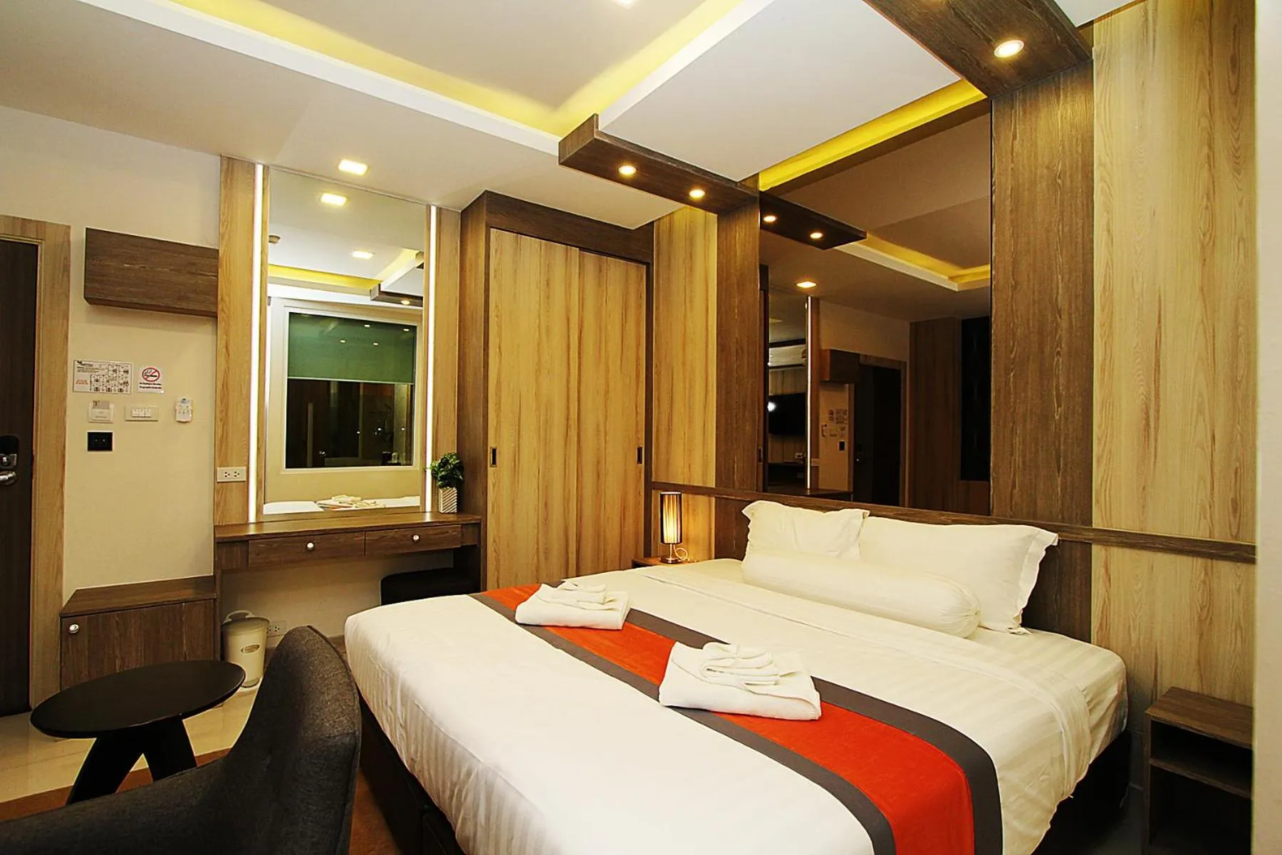 Bed in The Contrast i Hotel