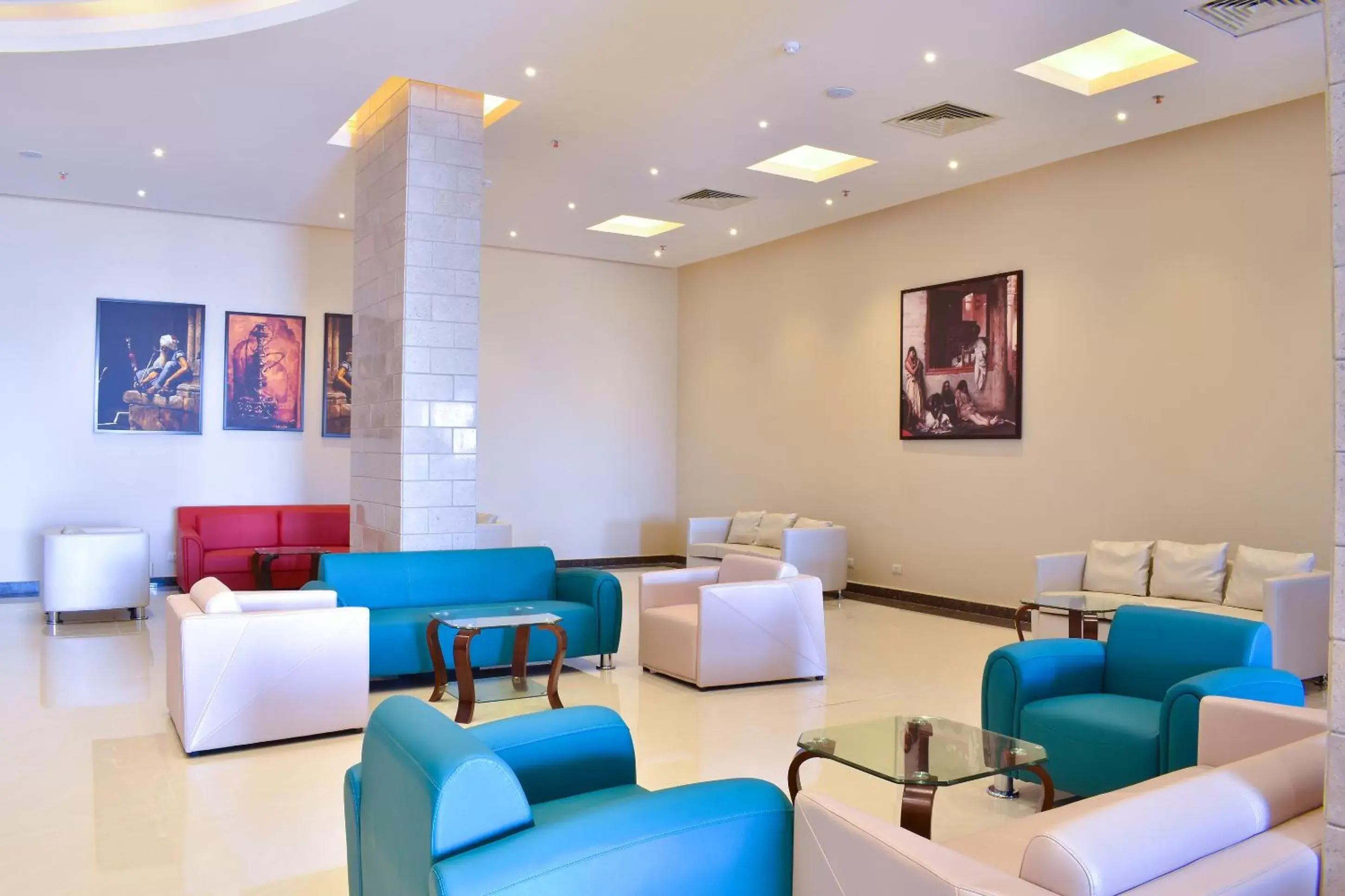 Lounge or bar in Parrotel Lagoon Waterpark Resort Lounge or bar in Parrotel Lagoon Waterpark Resort