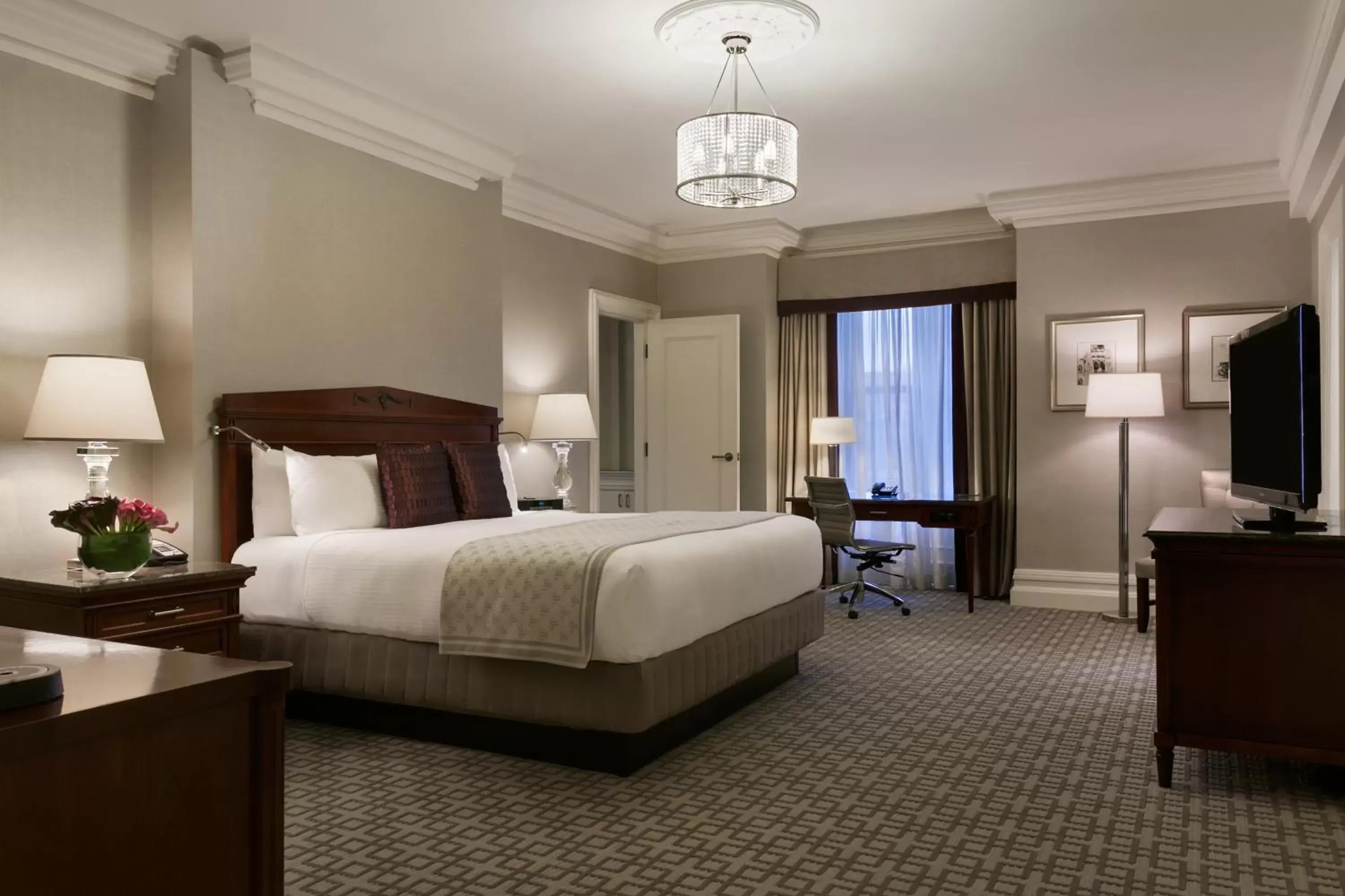 Bedroom in Fairmont Copley Plaza