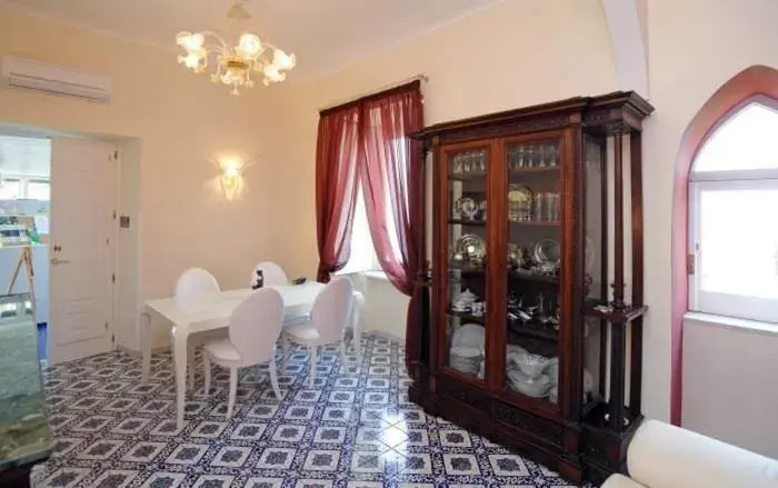 Seating area in Auditorium Rooms