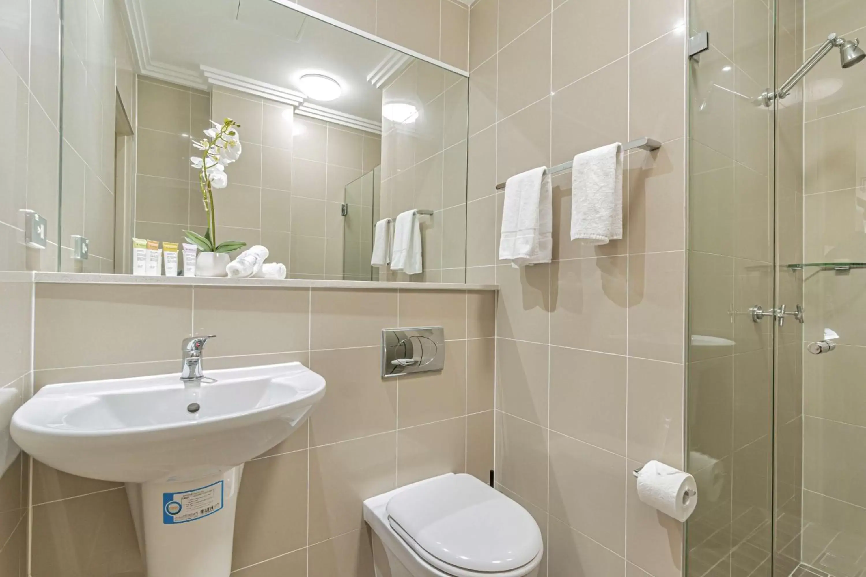 Bathroom in Best Western Plus Camperdown Suites