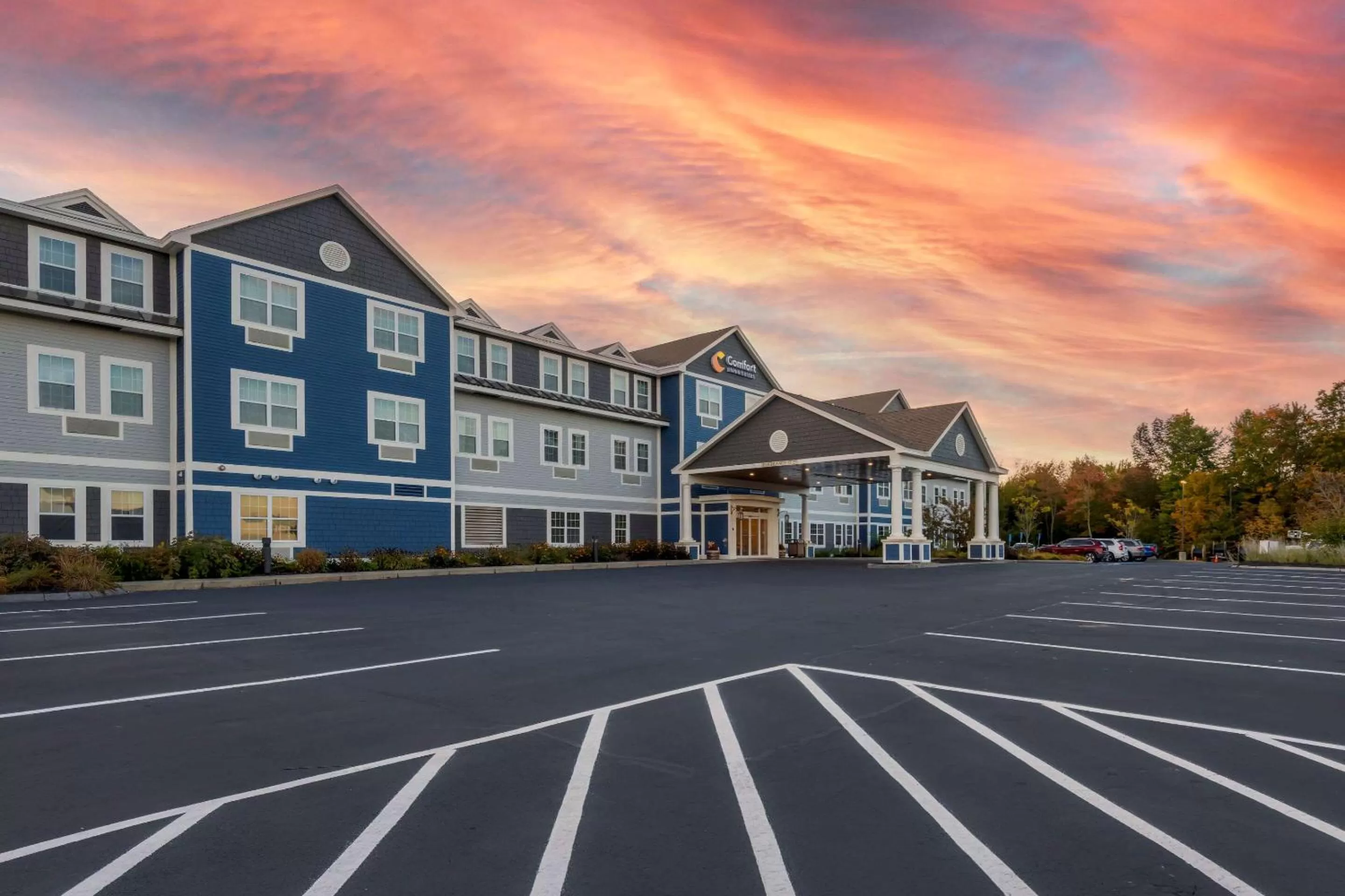 Property building in Comfort Inn & Suites Wilton
