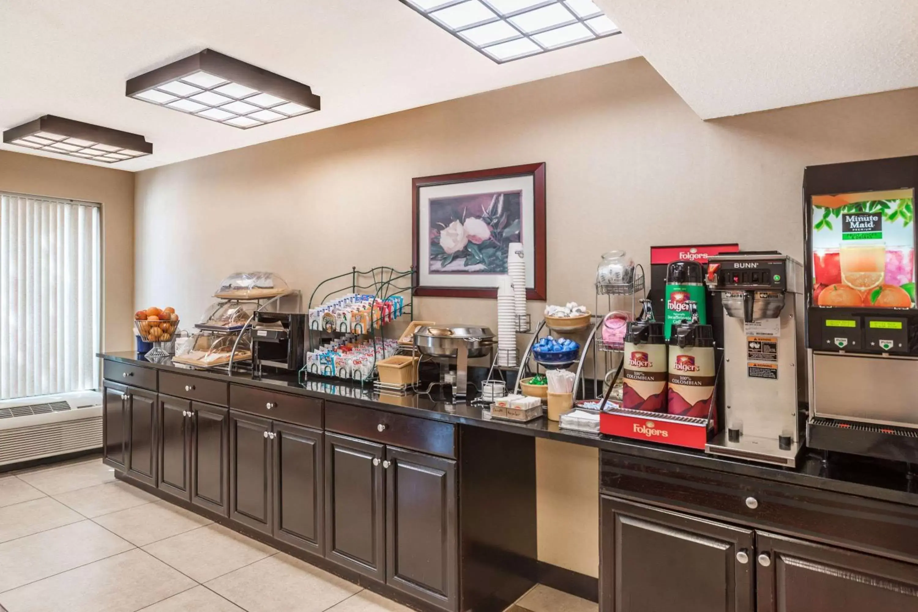 Restaurant/places to eat in Days Inn by Wyndham Westminster Restaurant/places to eat in Days Inn by Wyndham Westminster