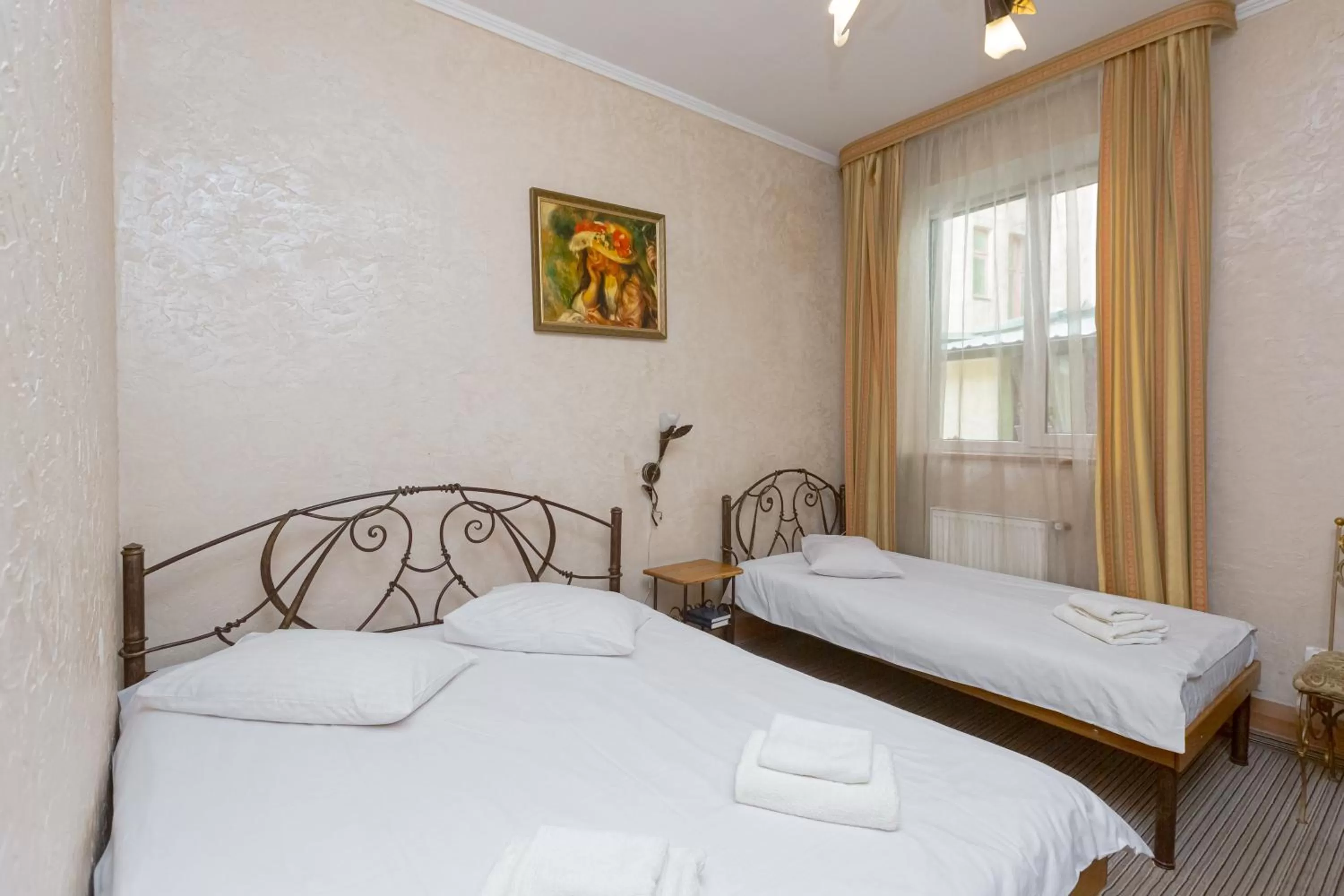 Standard Triple Room in Staryi Krakiv