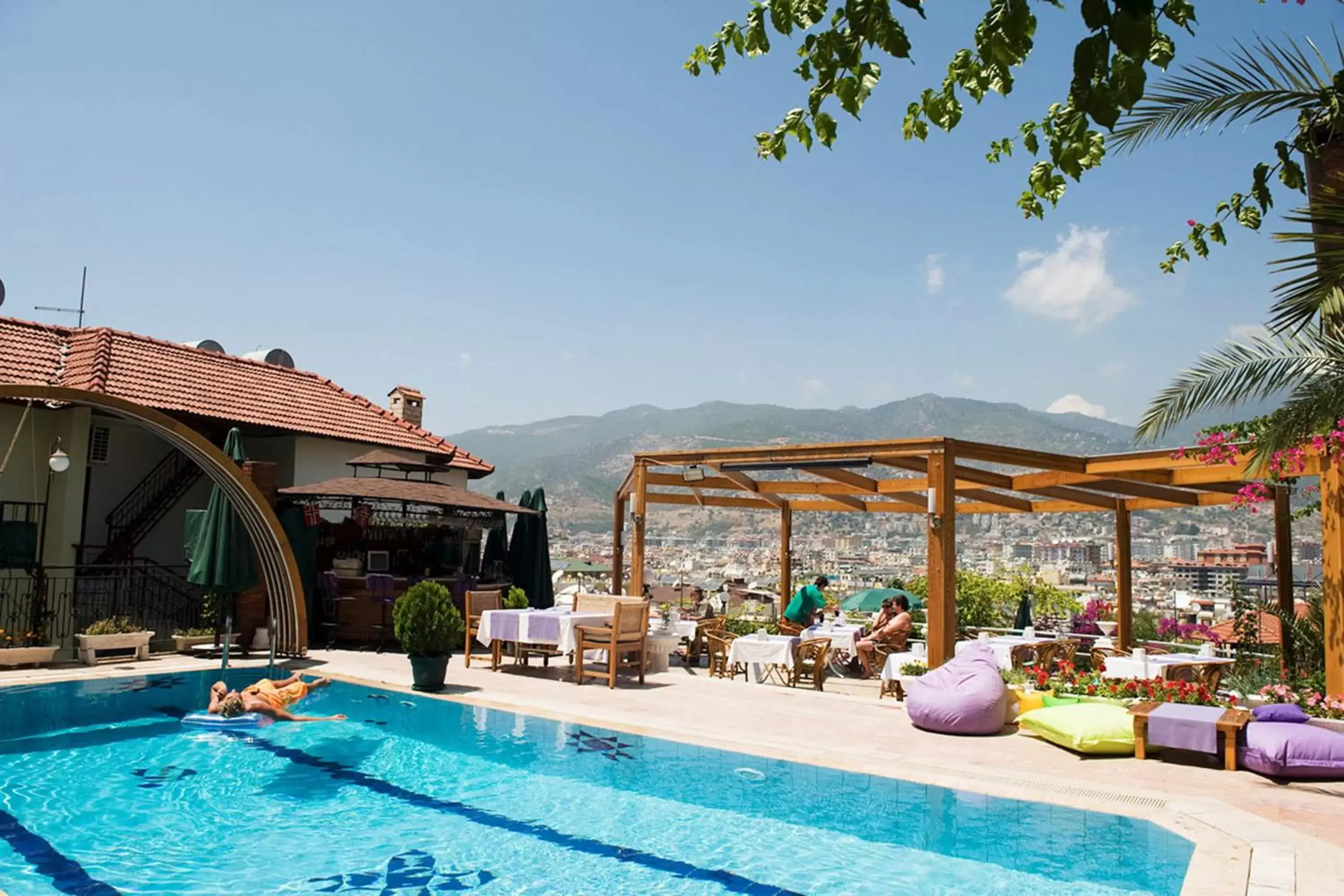 Balcony/Terrace, Swimming Pool in Villa Sonata