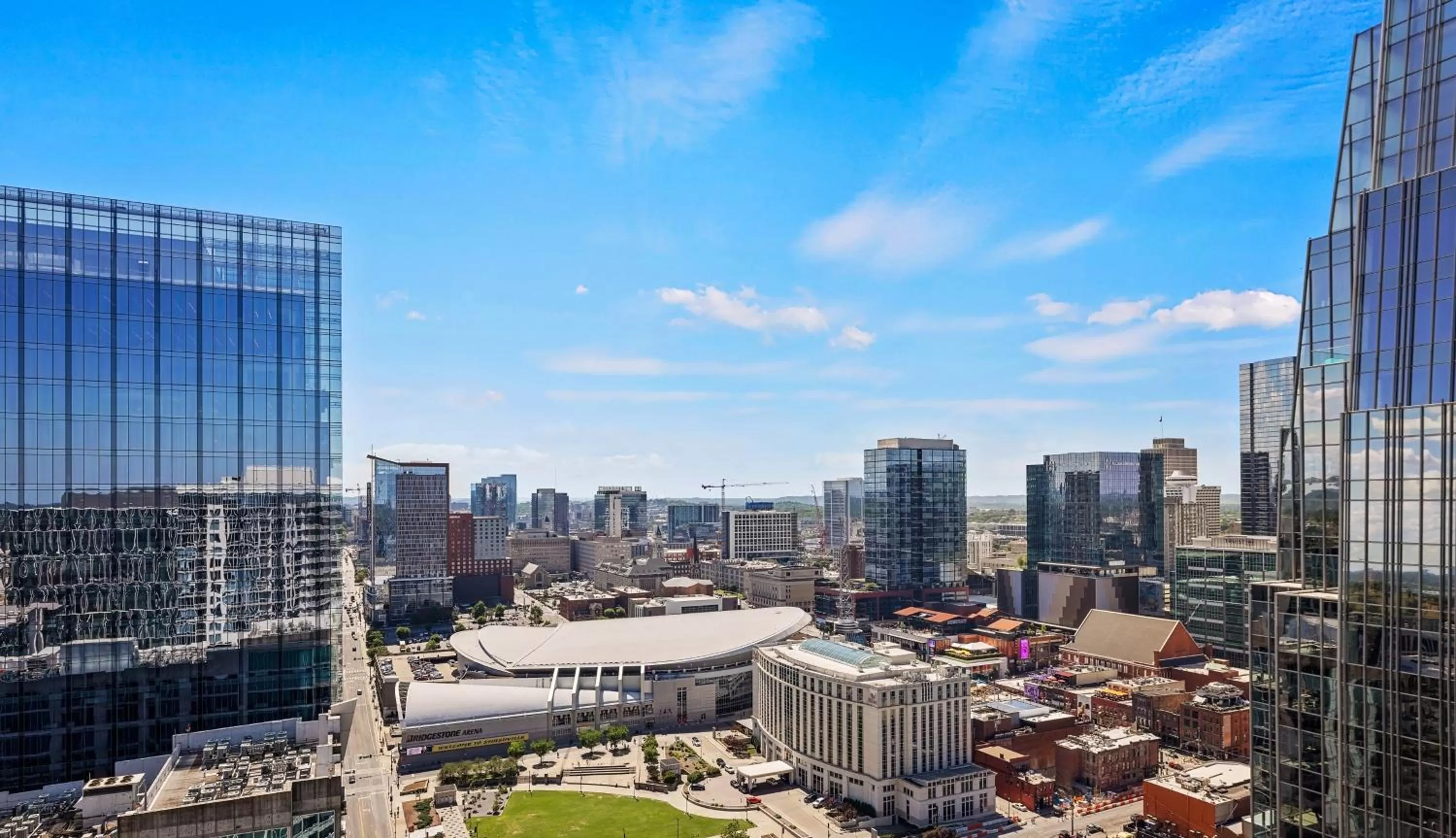 City view in Placemakr Premier SoBro