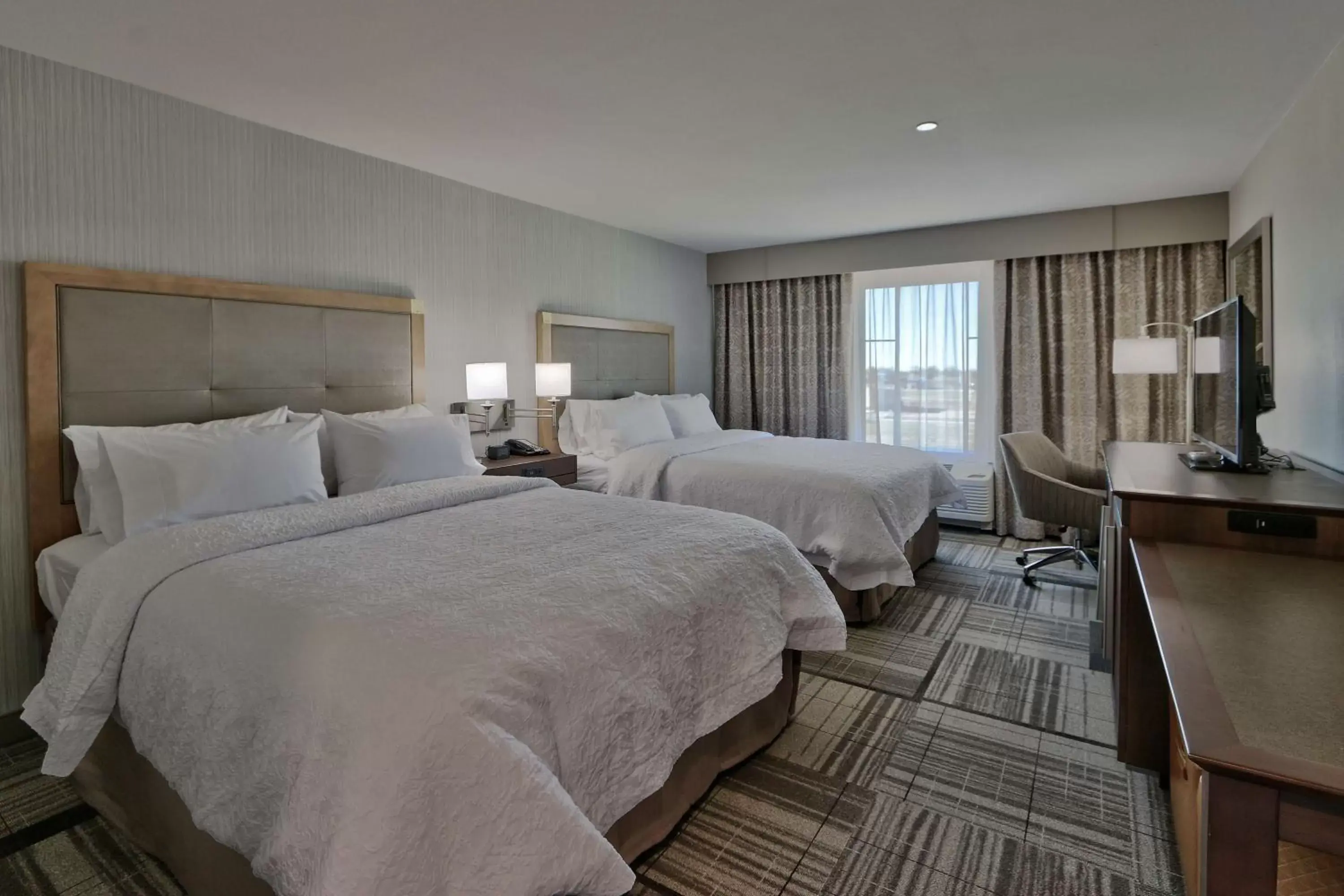 Bed in Hampton Inn & Suites Artesia