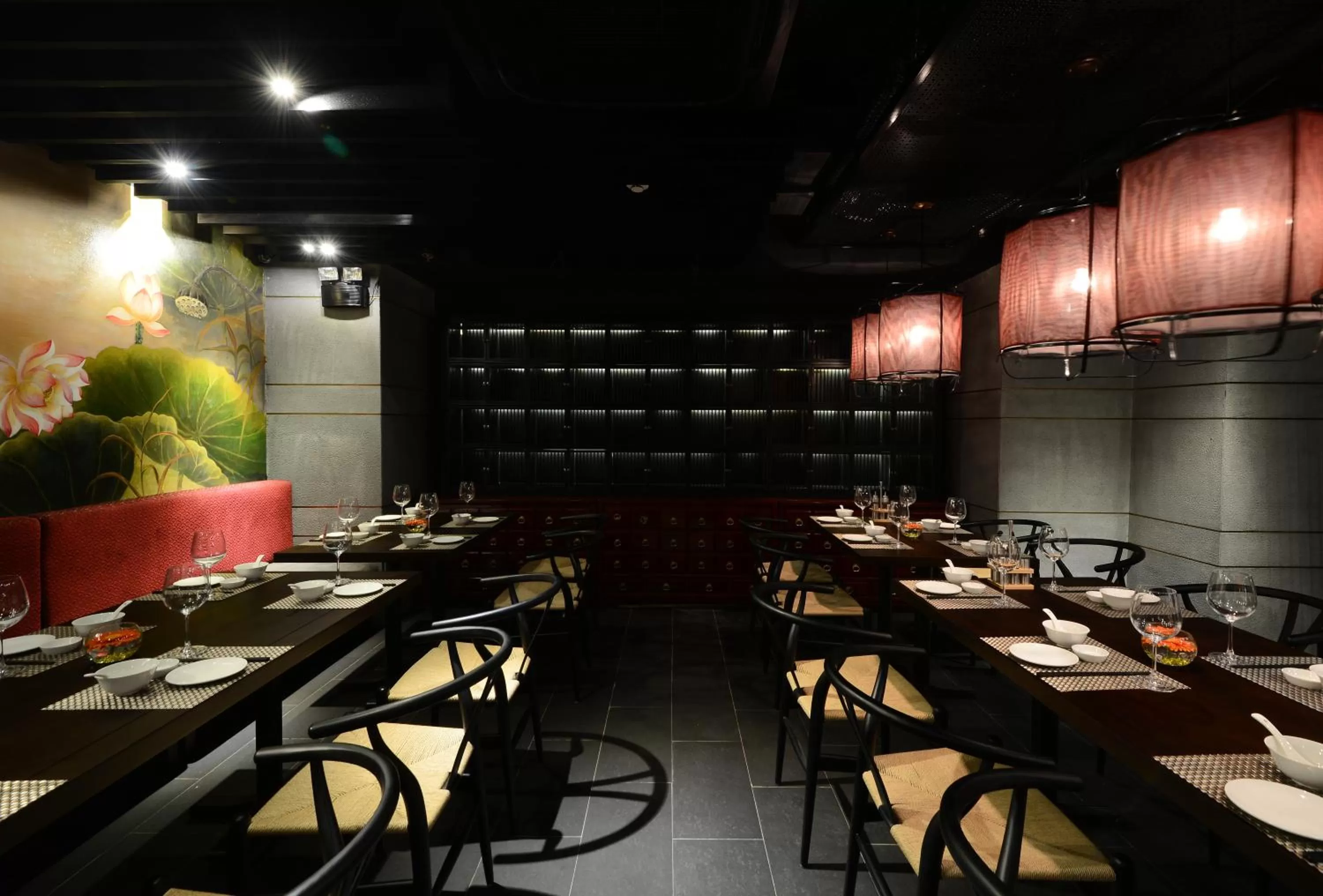 Restaurant/places to eat in The Chi Boutique Hotel