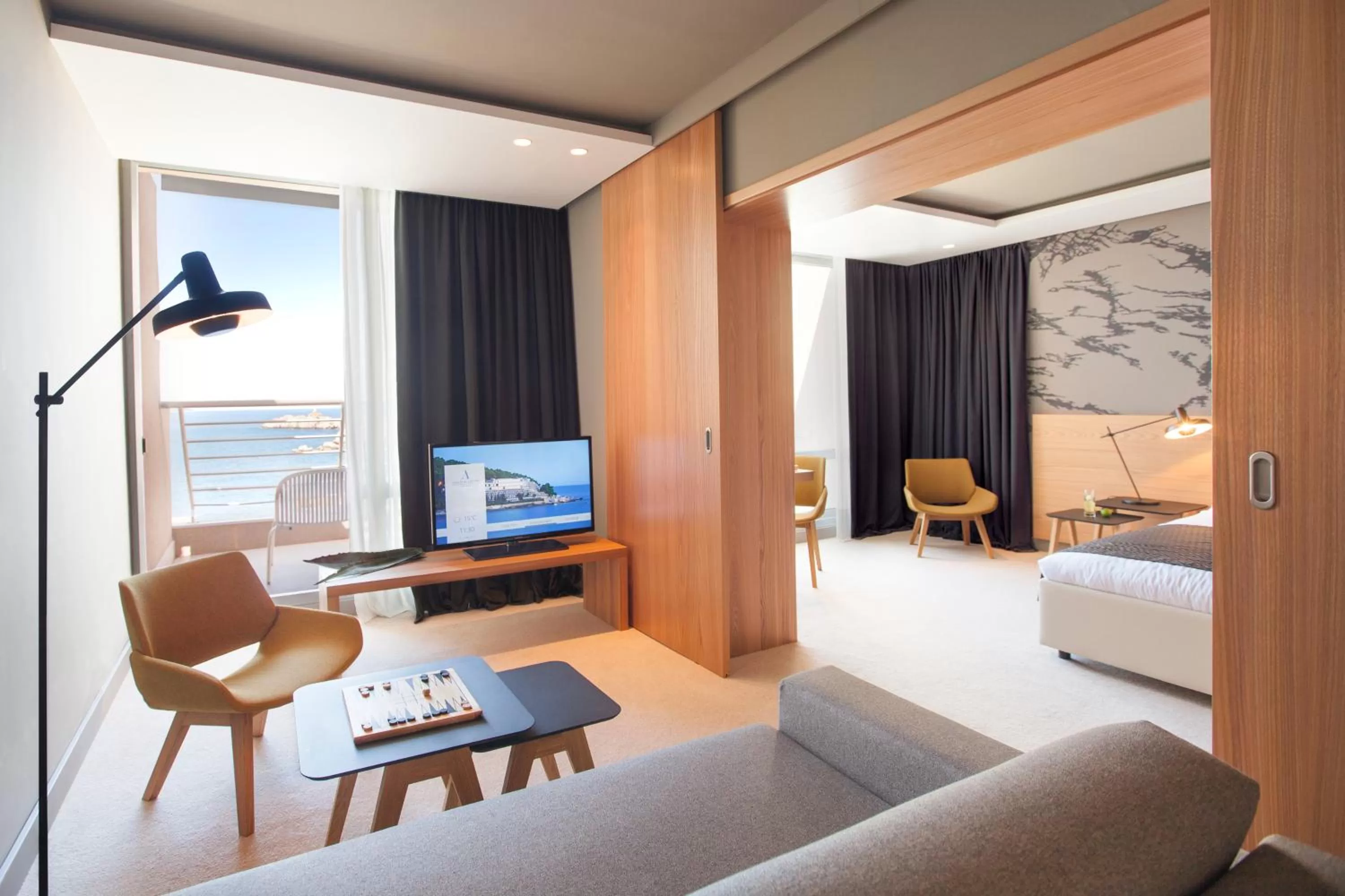 TV and multimedia, Bed in Hotel Dubrovnik Palace