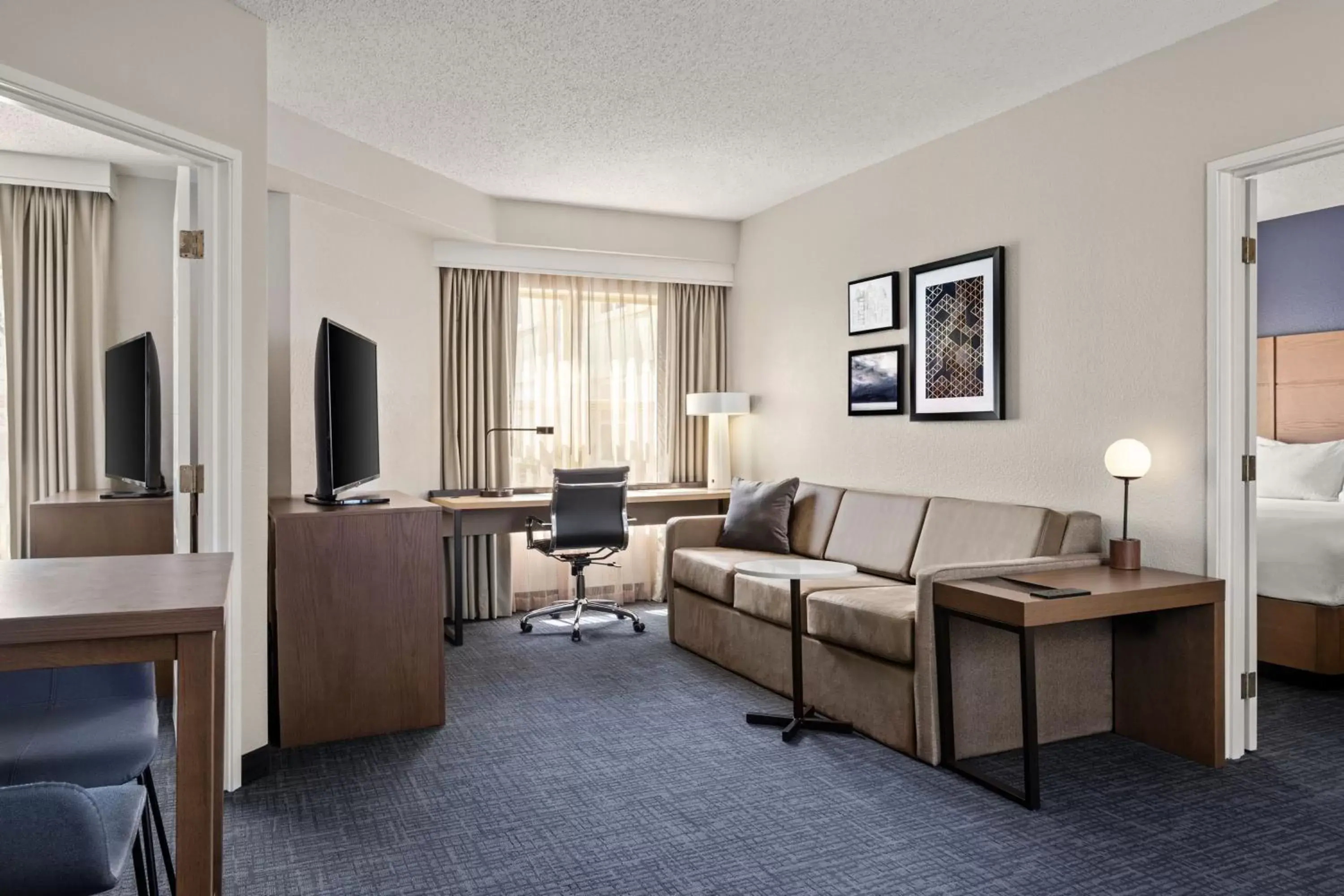 Living room, Seating Area in Residence Inn by Marriott Chicago Naperville/Warrenville