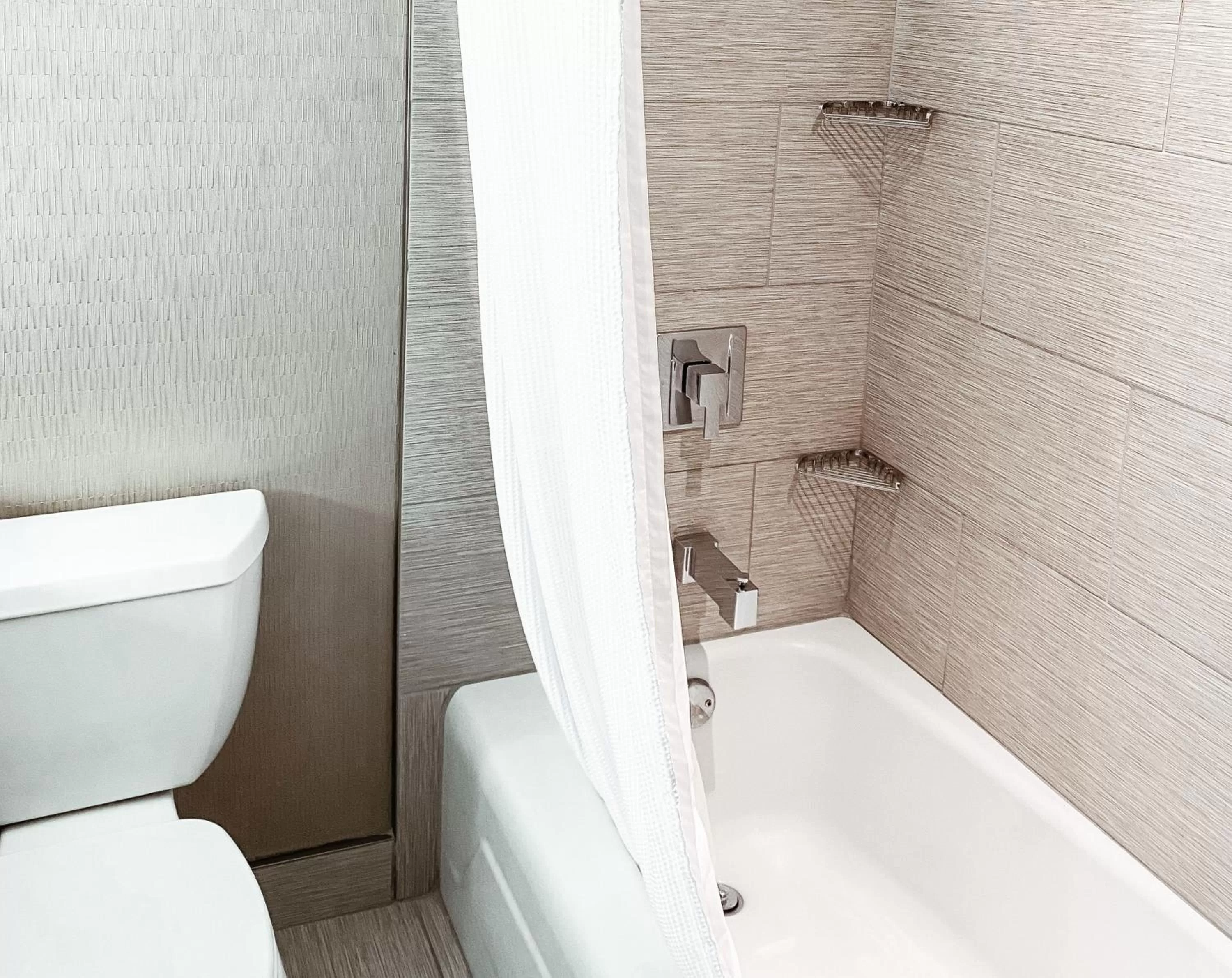 Bathroom in Crowne Plaza Chicago SW - Burr Ridge by IHG