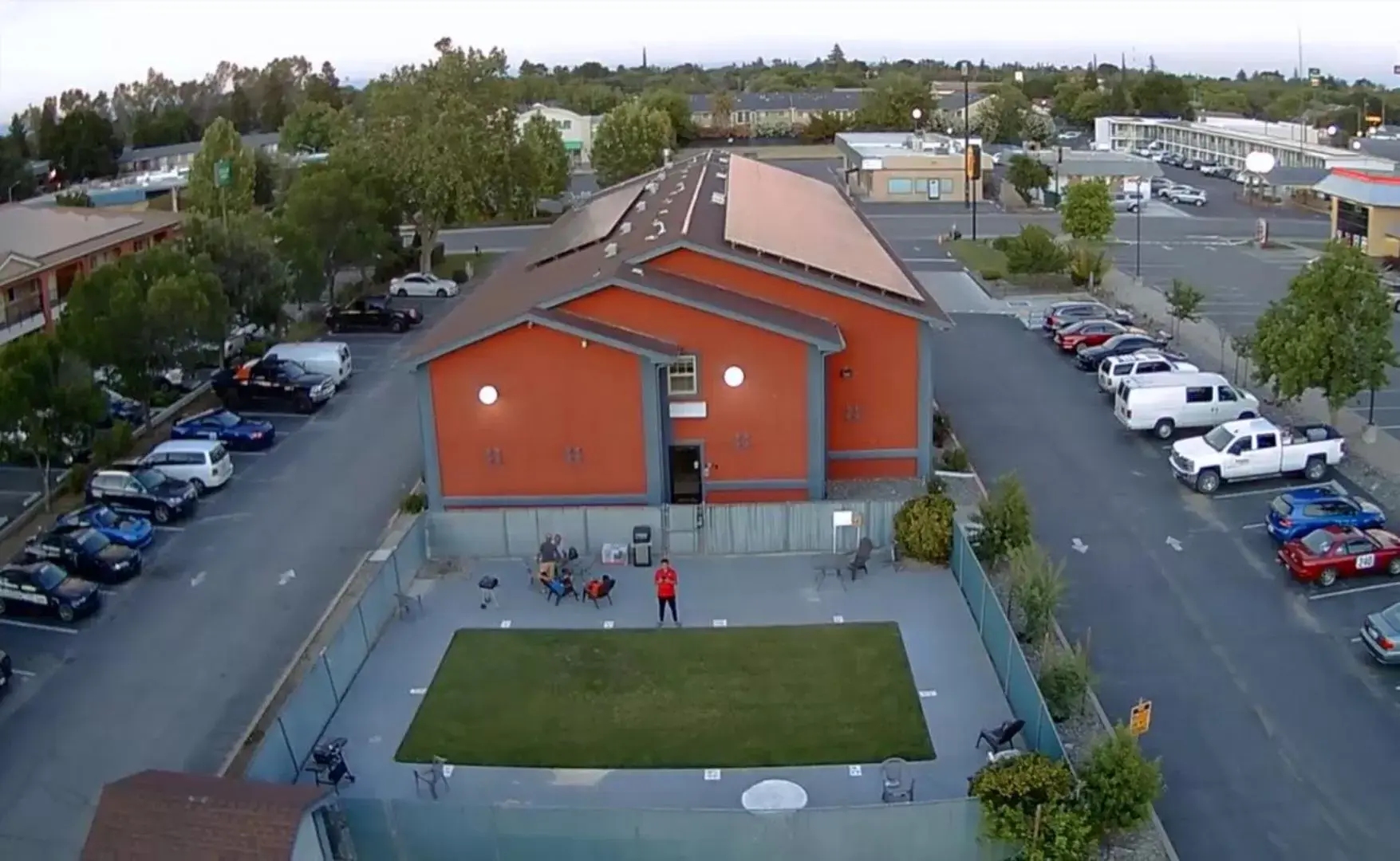 Property building in Super 8 by Wyndham Willows Property building in Super 8 by Wyndham Willows