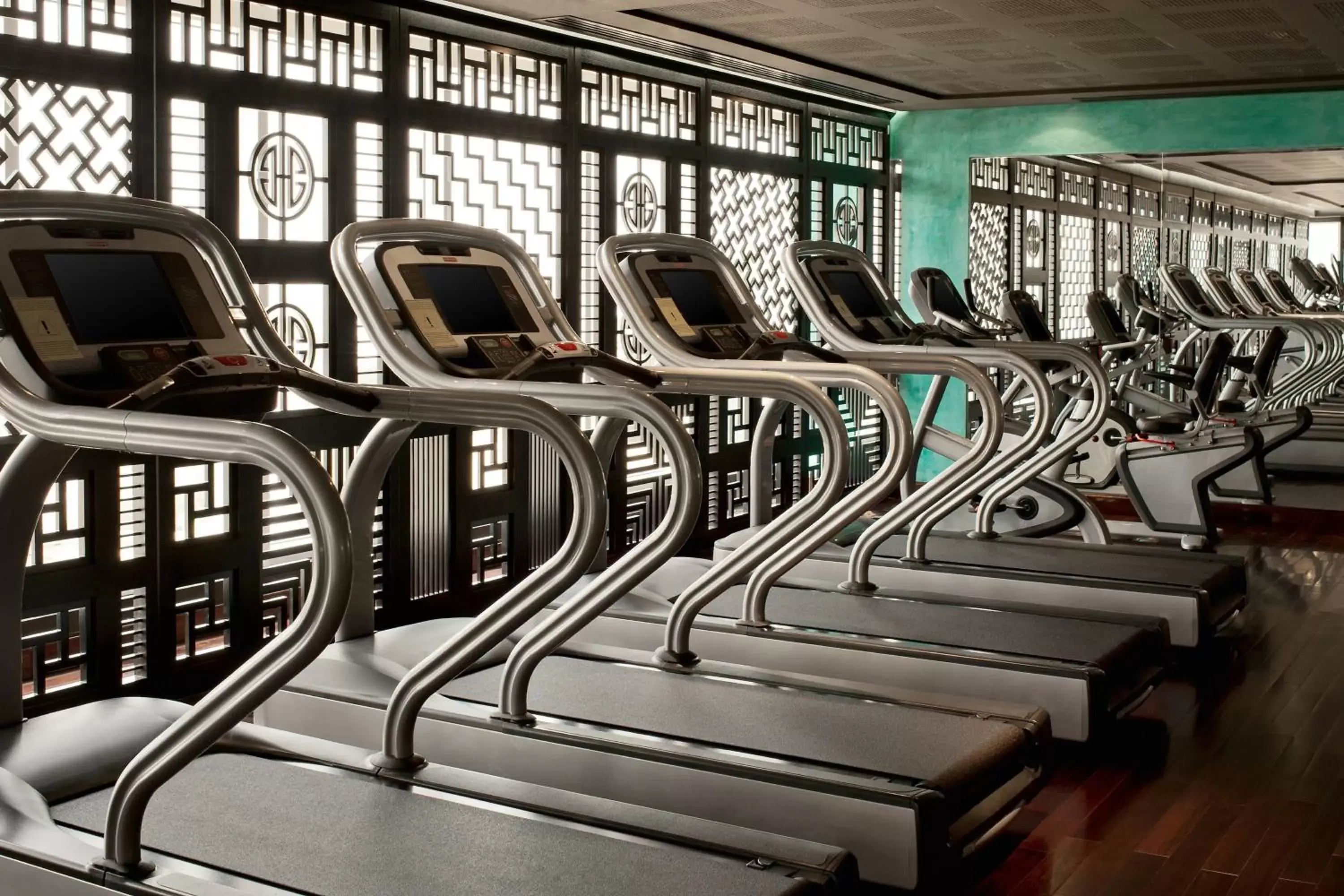 Fitness centre/facilities, Fitness Center/Facilities in Grosvenor House, a Luxury Collection Hotel, Dubai