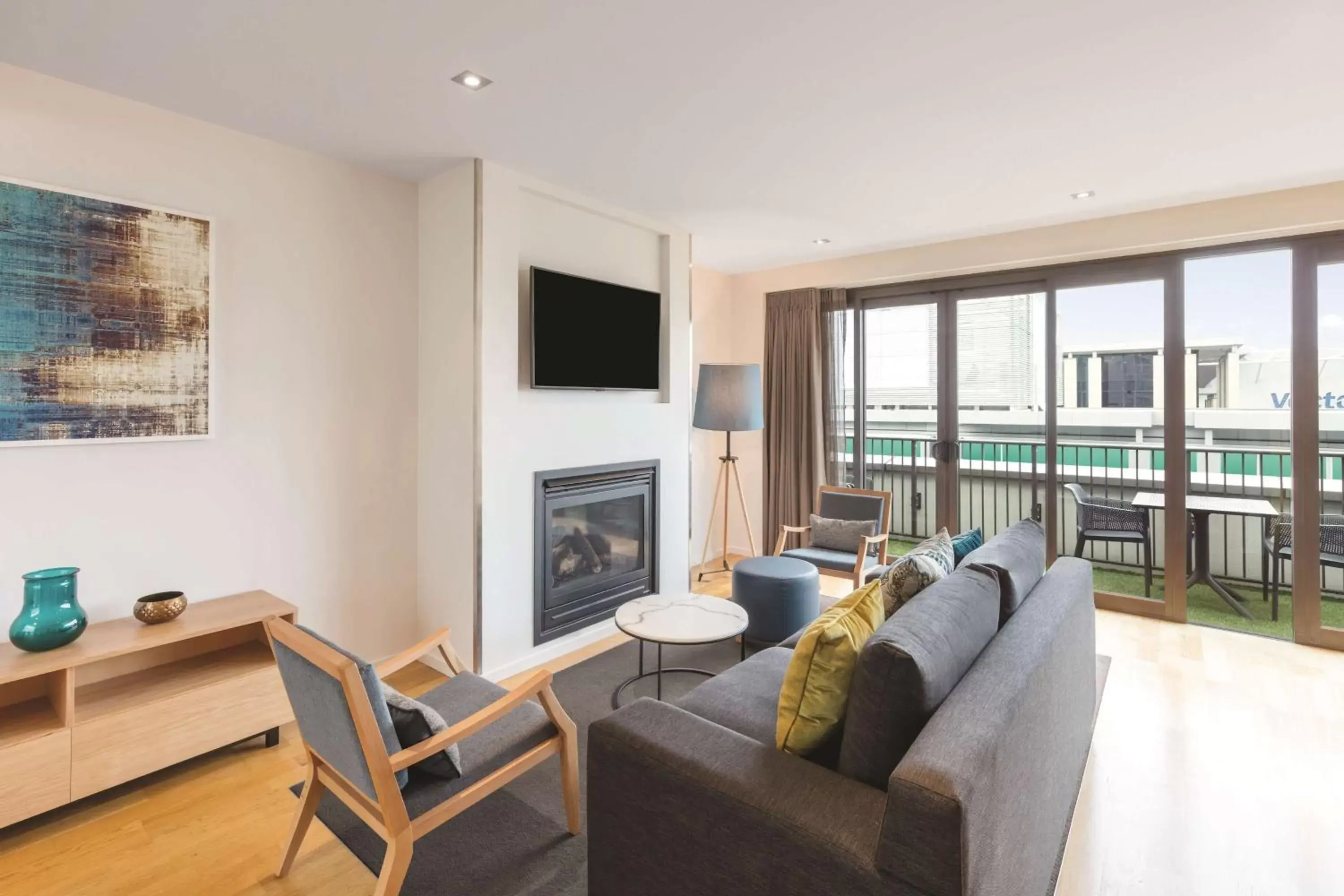 Bedroom, Seating Area in Adina Apartment Hotel Auckland Britomart