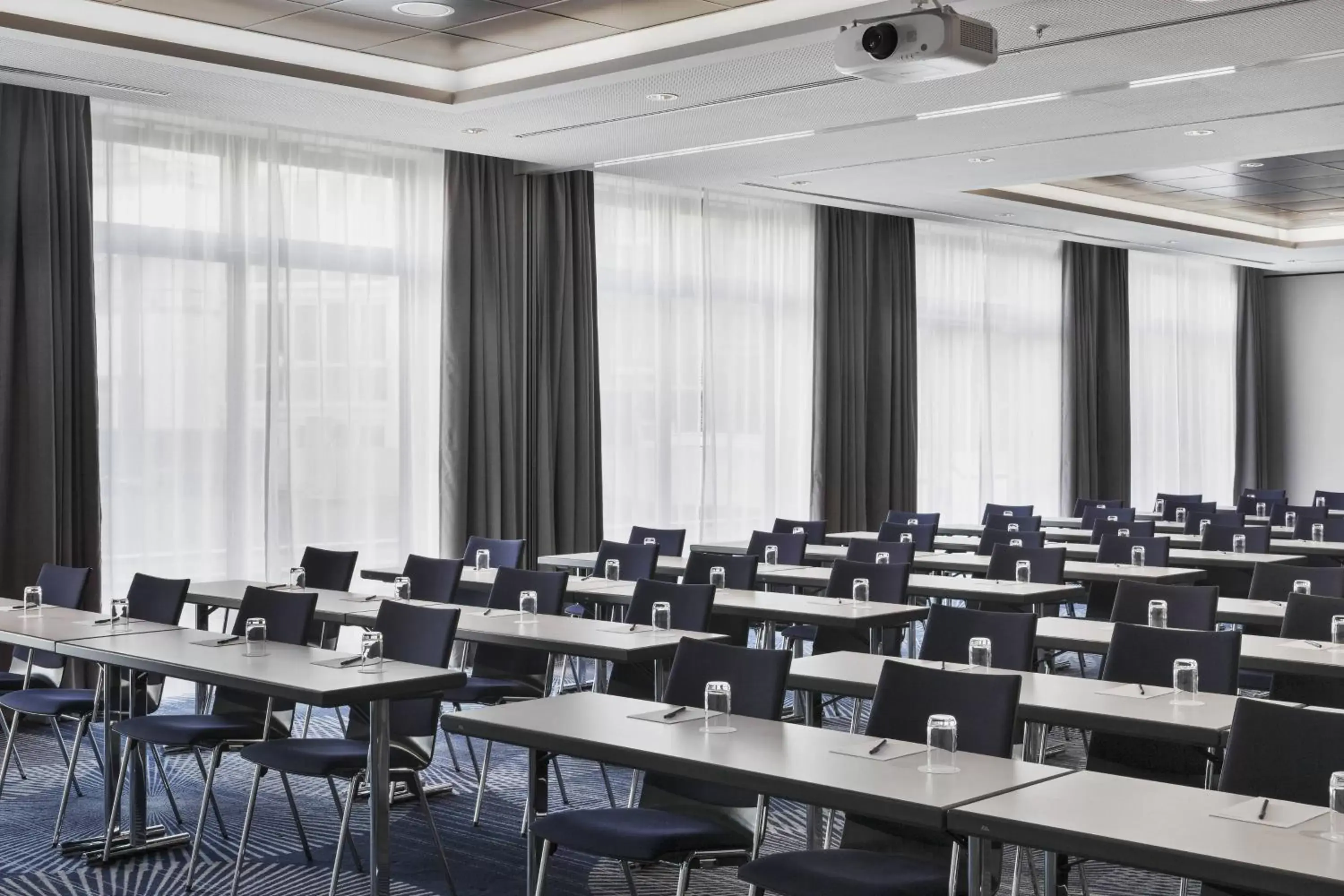 Meeting/conference room in Courtyard by Marriott Hamburg City