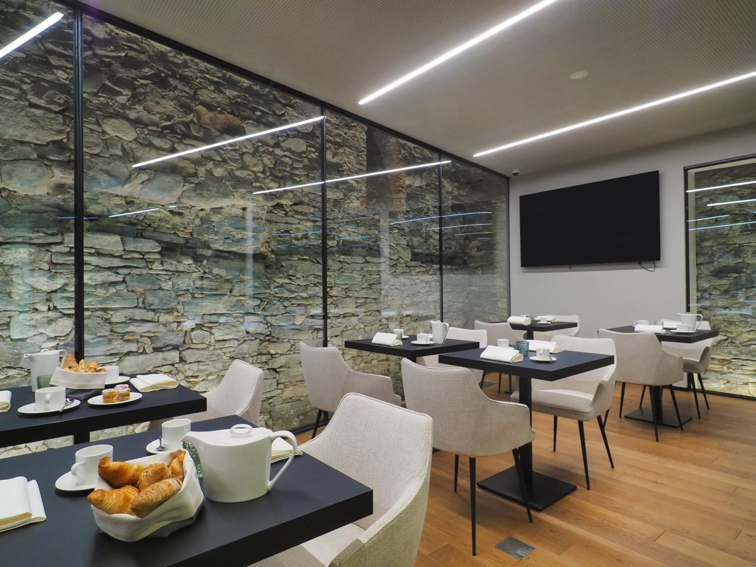 Breakfast in Smart Hotel Binario - Self Check-In