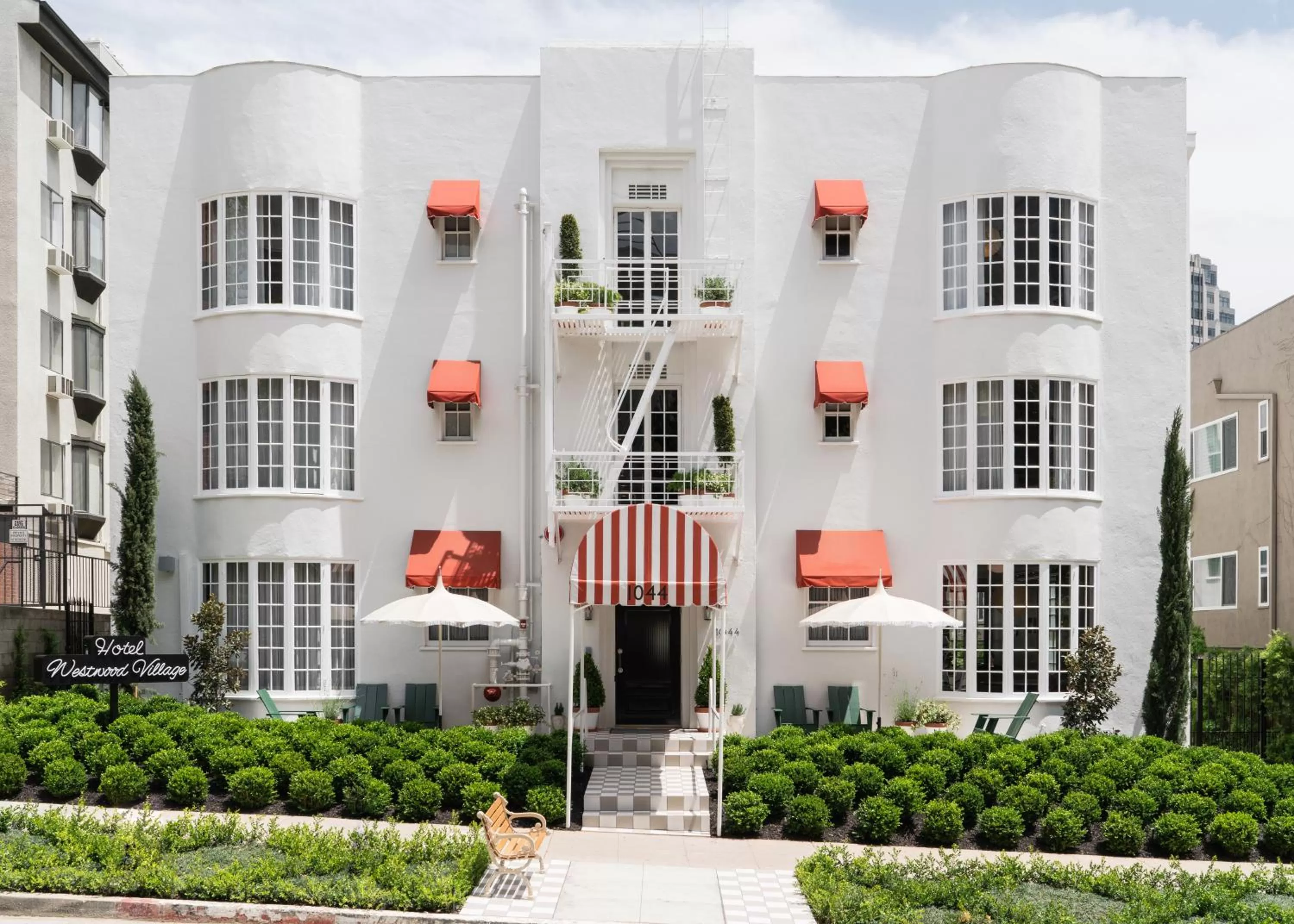 Facade/entrance in Palihotel Westwood Village - West Beverly Hills