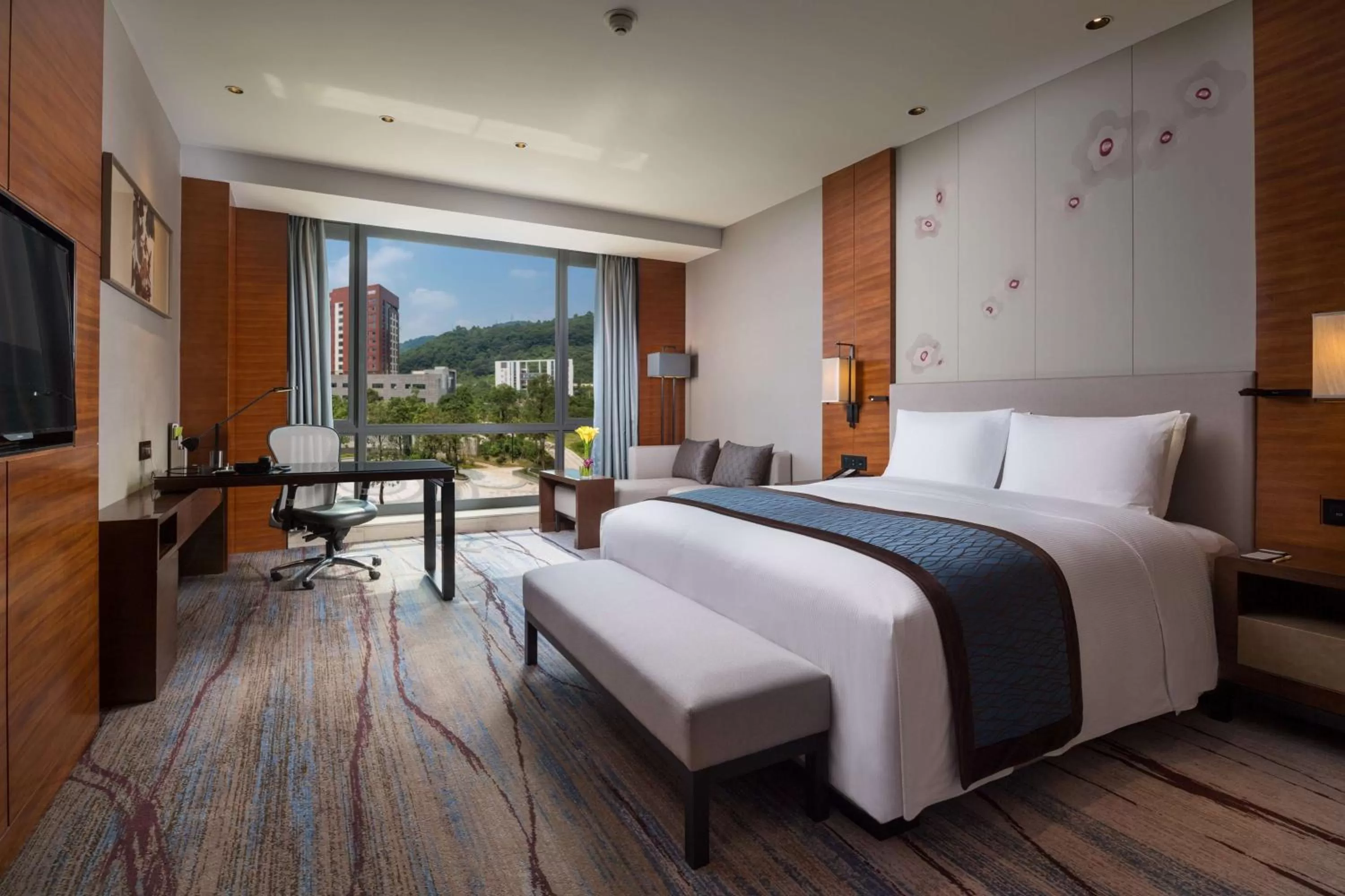 Bedroom, Bed in DoubleTree by Hilton Guangzhou Science City-Free Shuttle Bus Service During Canton Fair Period