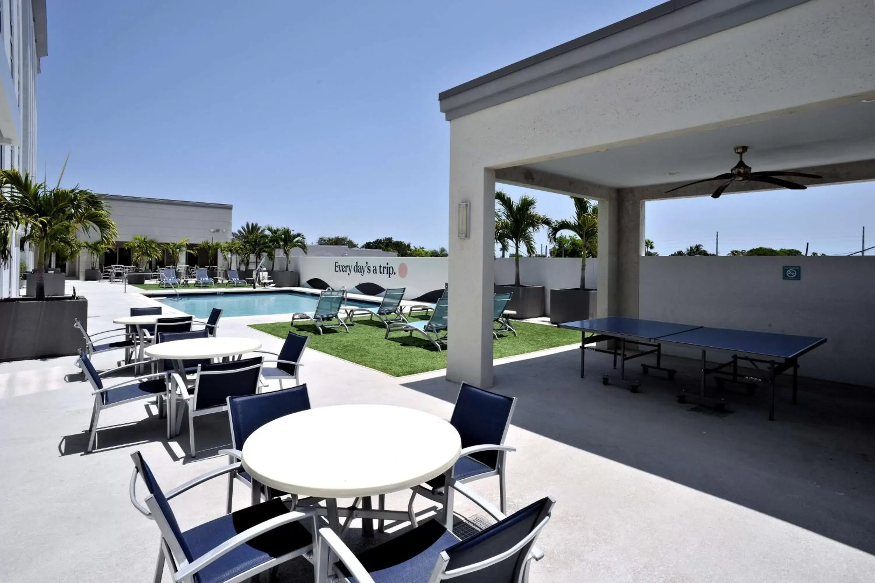 Pool view in Hotel Dello Ft Lauderdale Airport, Tapestry Collection by Hilton