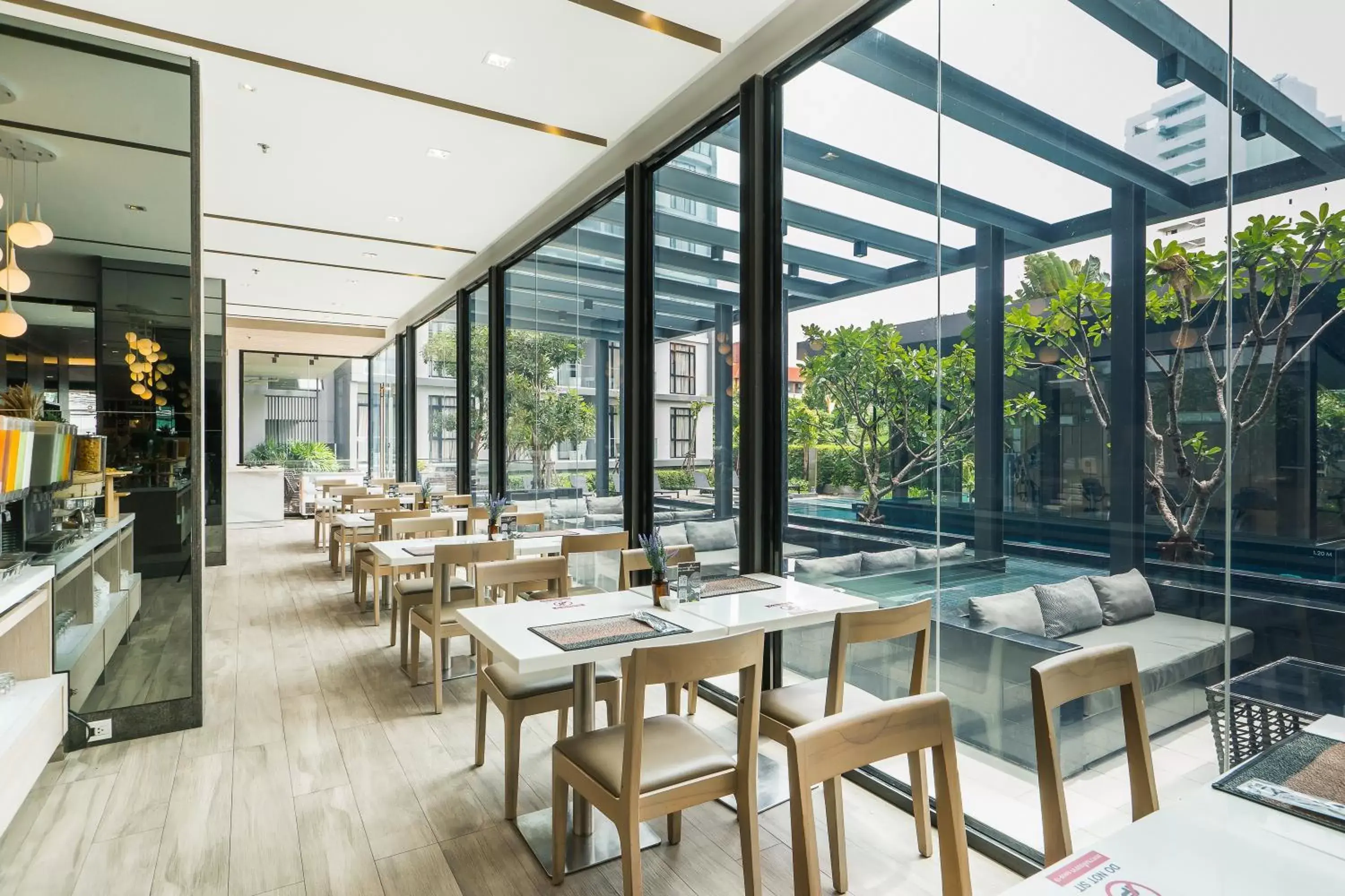 Restaurant/Places to Eat in Arden Hotel and Residence by At Mind