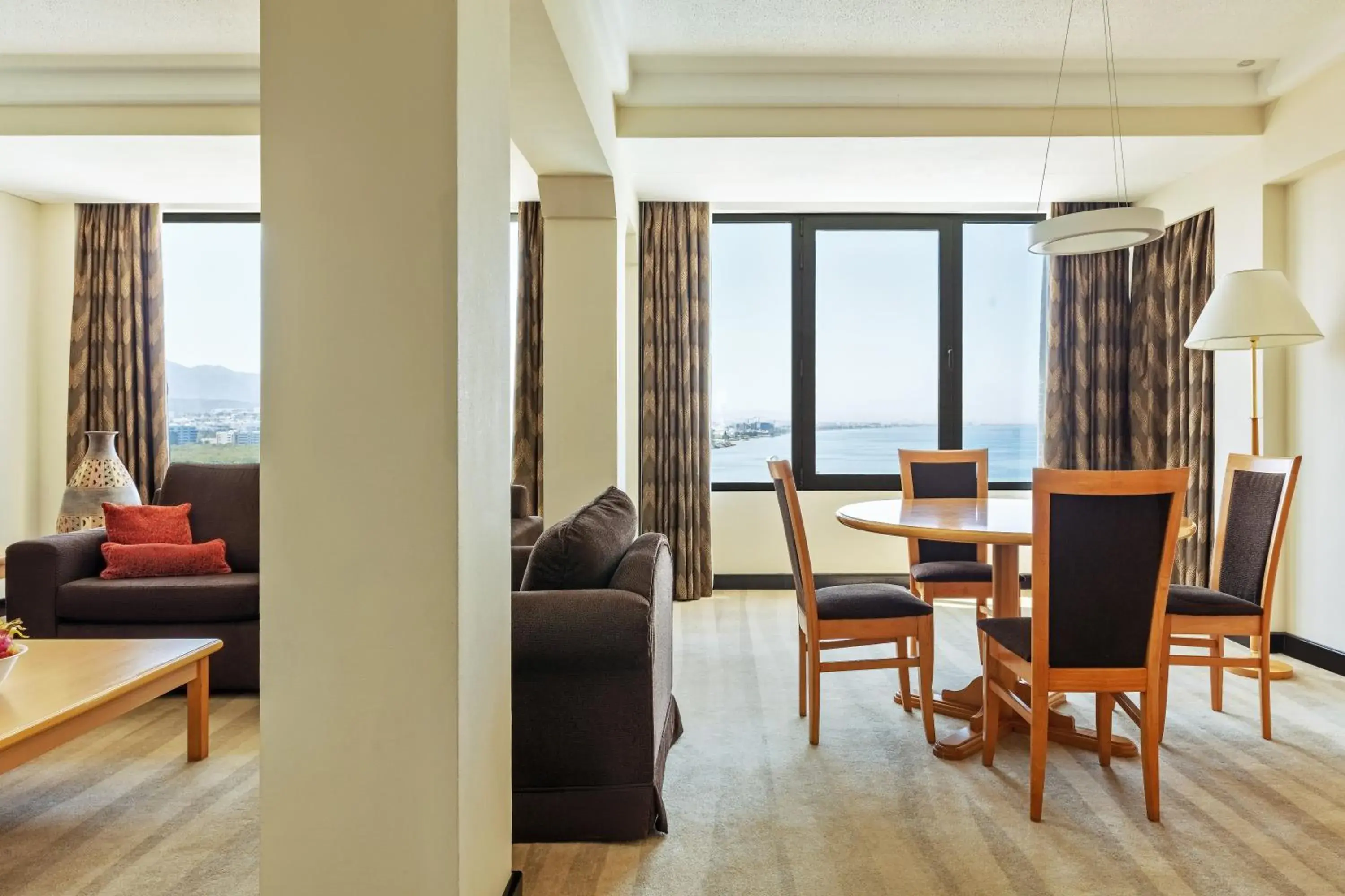 Living room, Seating Area in Crowne Plaza Muscat, an IHG Hotel