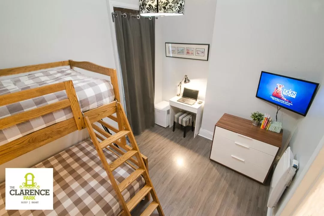 Bed in The Clarence Park