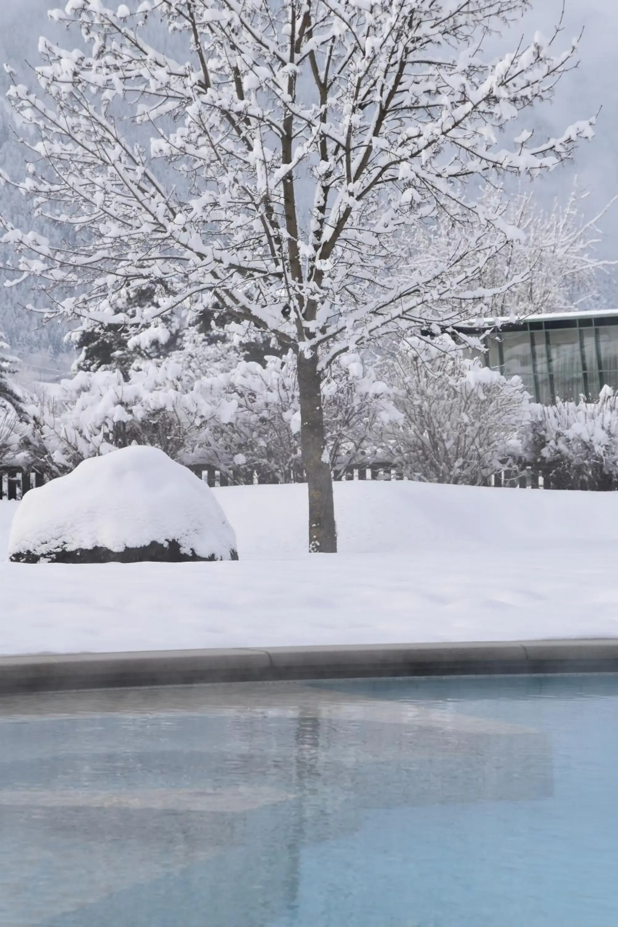 Swimming pool, Winter in Majestic Hotel & Spa Resort