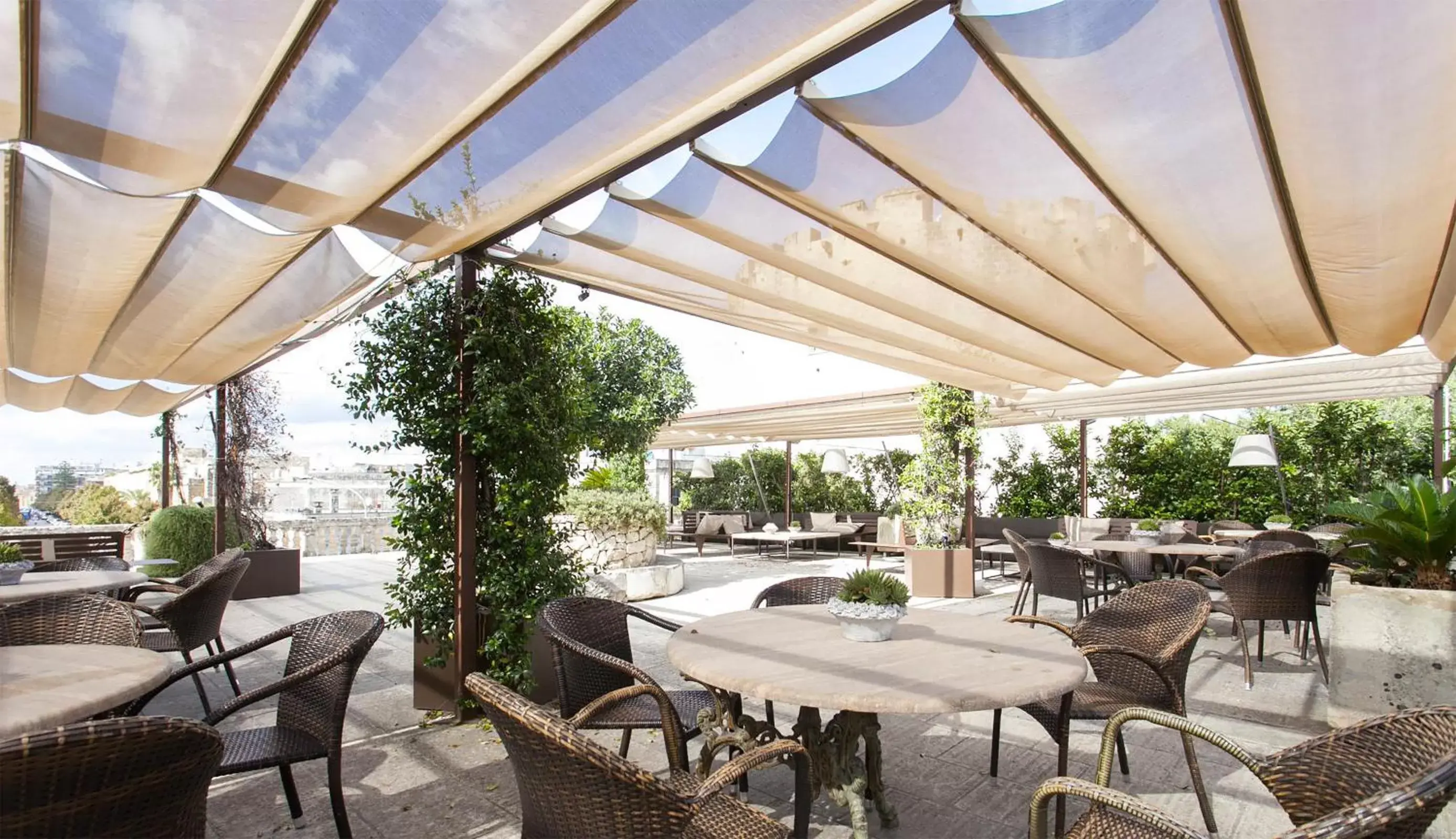 Balcony/Terrace, Restaurant/Places to Eat in Dimora Storica Torre Del Parco 1419