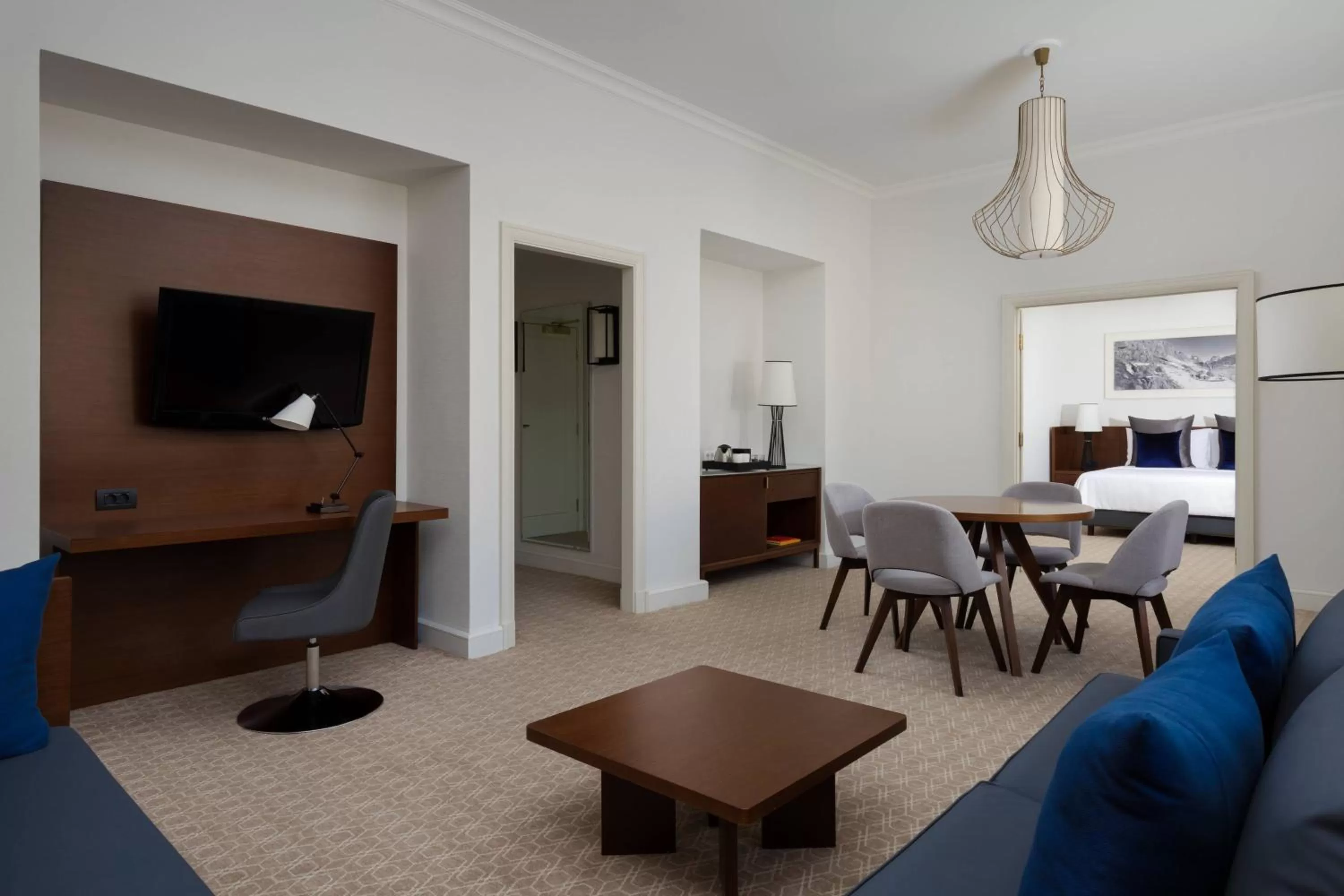 Living room in Armenia Marriott Hotel Yerevan