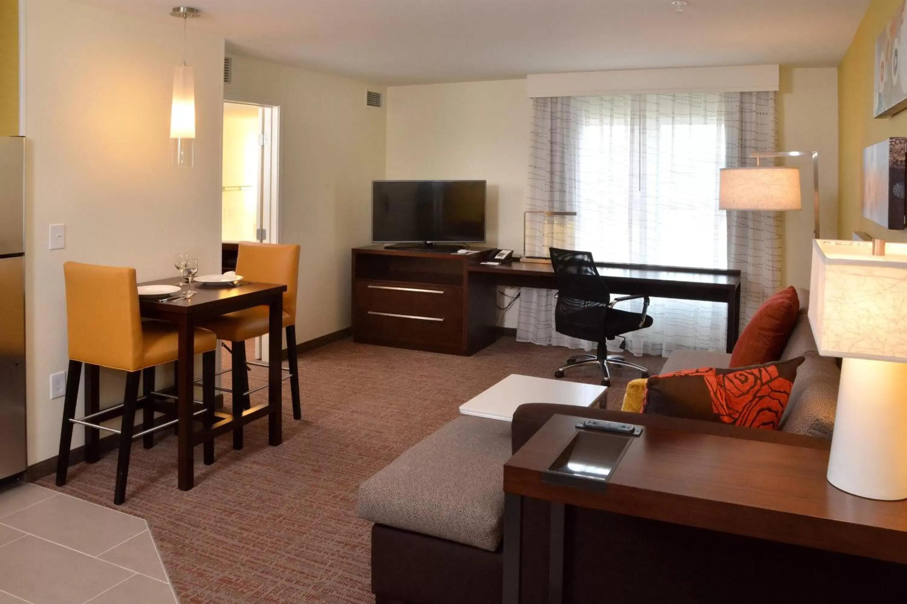 Living room, Seating Area in Residence Inn by Marriott Akron Fairlawn