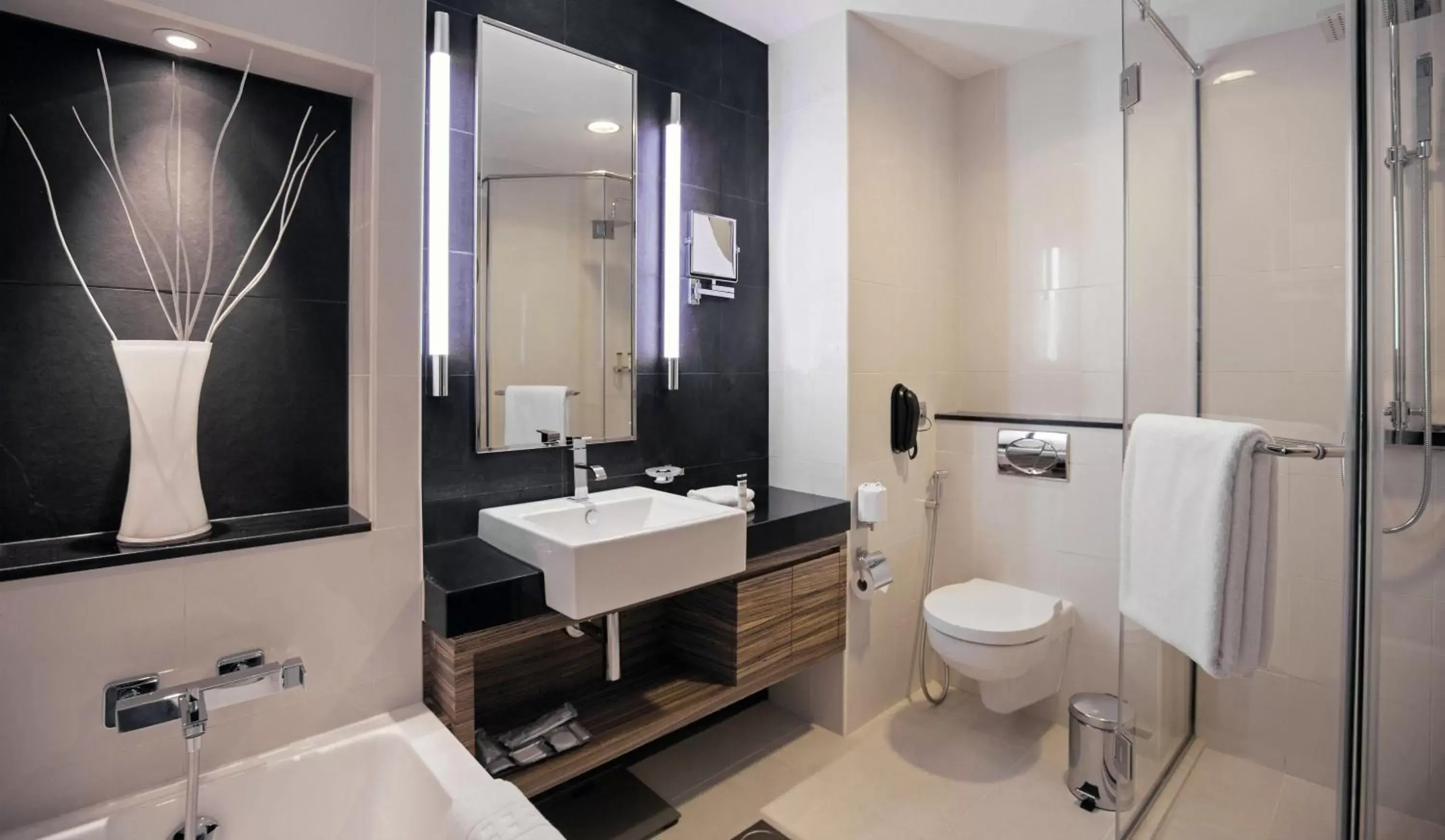 Shower, Bathroom in Pullman Dubai Jumeirah Lakes Towers