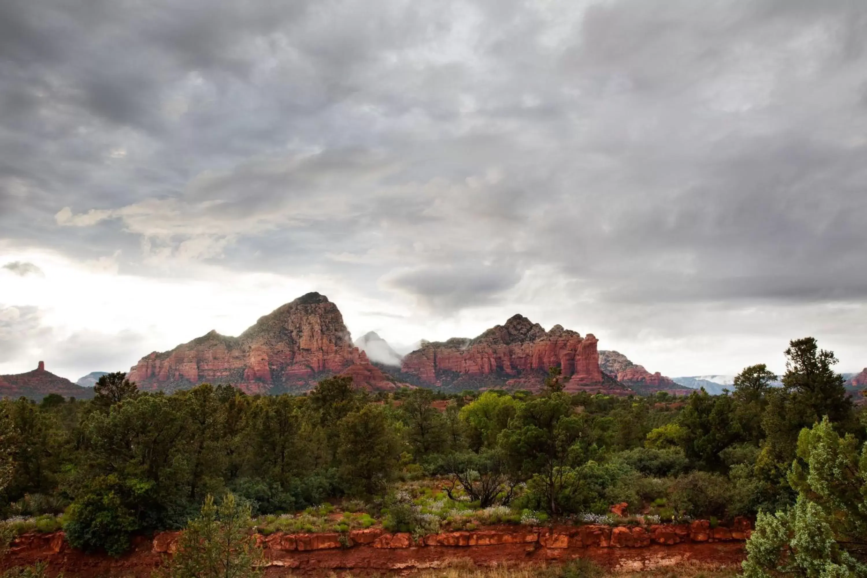 Photo of the whole room, Natural Landscape in Sky Rock Sedona