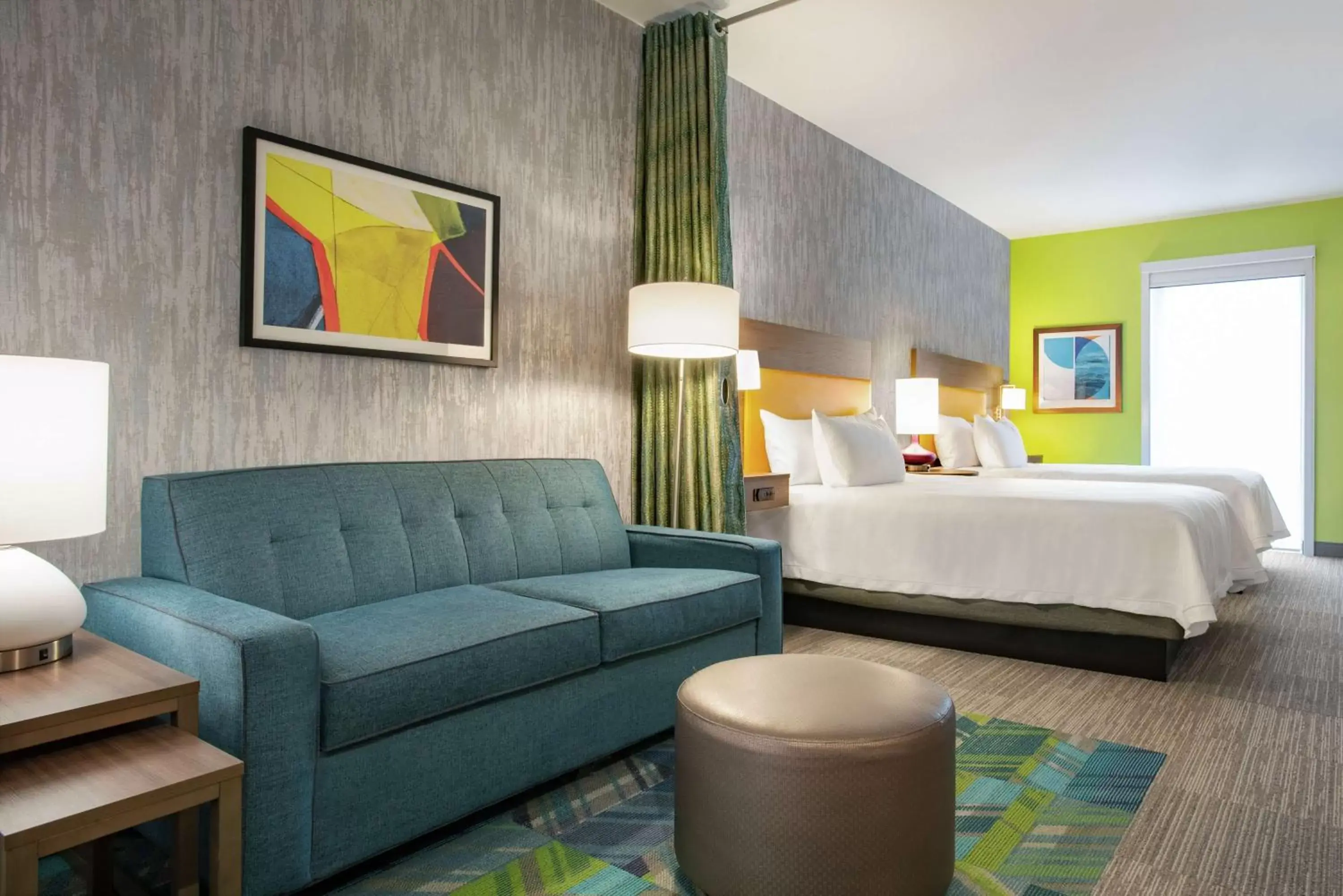 Living room, Bed in Home2 Suites By Hilton Dayton/Beavercreek, Oh Living room, Bed in Home2 Suites By Hilton Dayton/Beavercreek, Oh