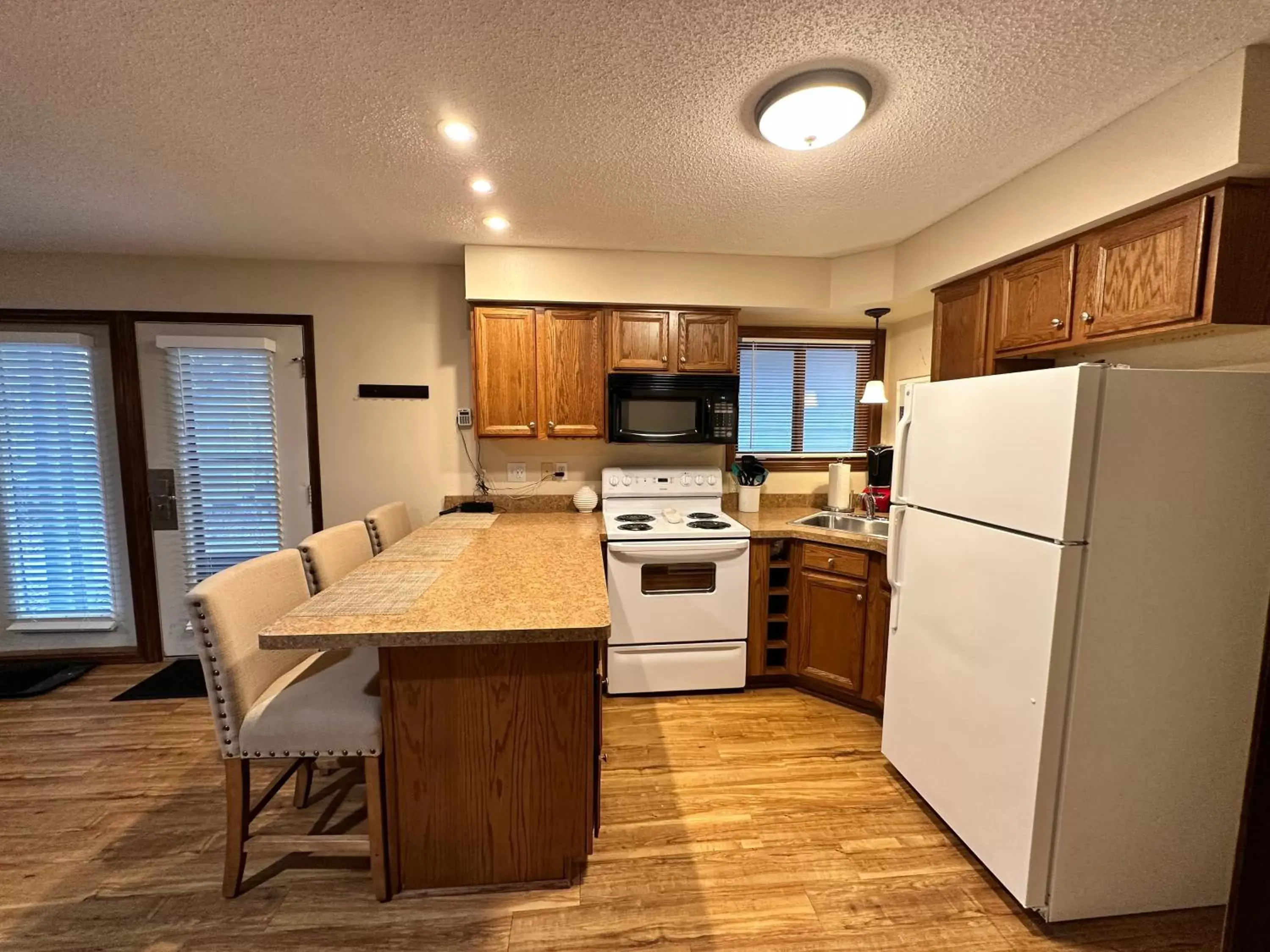 Kitchen or kitchenette, Kitchen/Kitchenette in Caribbean Club Resort