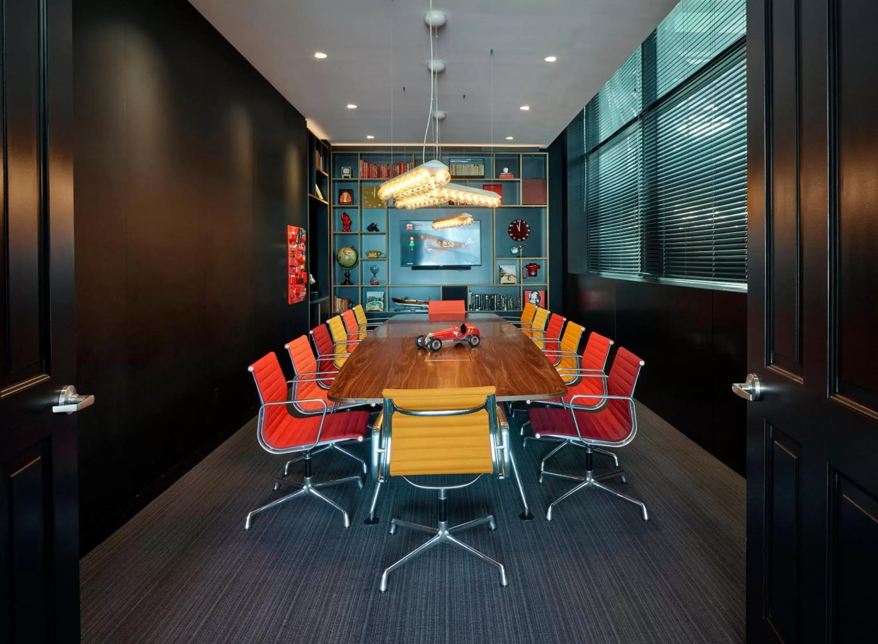 Meeting/conference room in citizenM Boston North Station