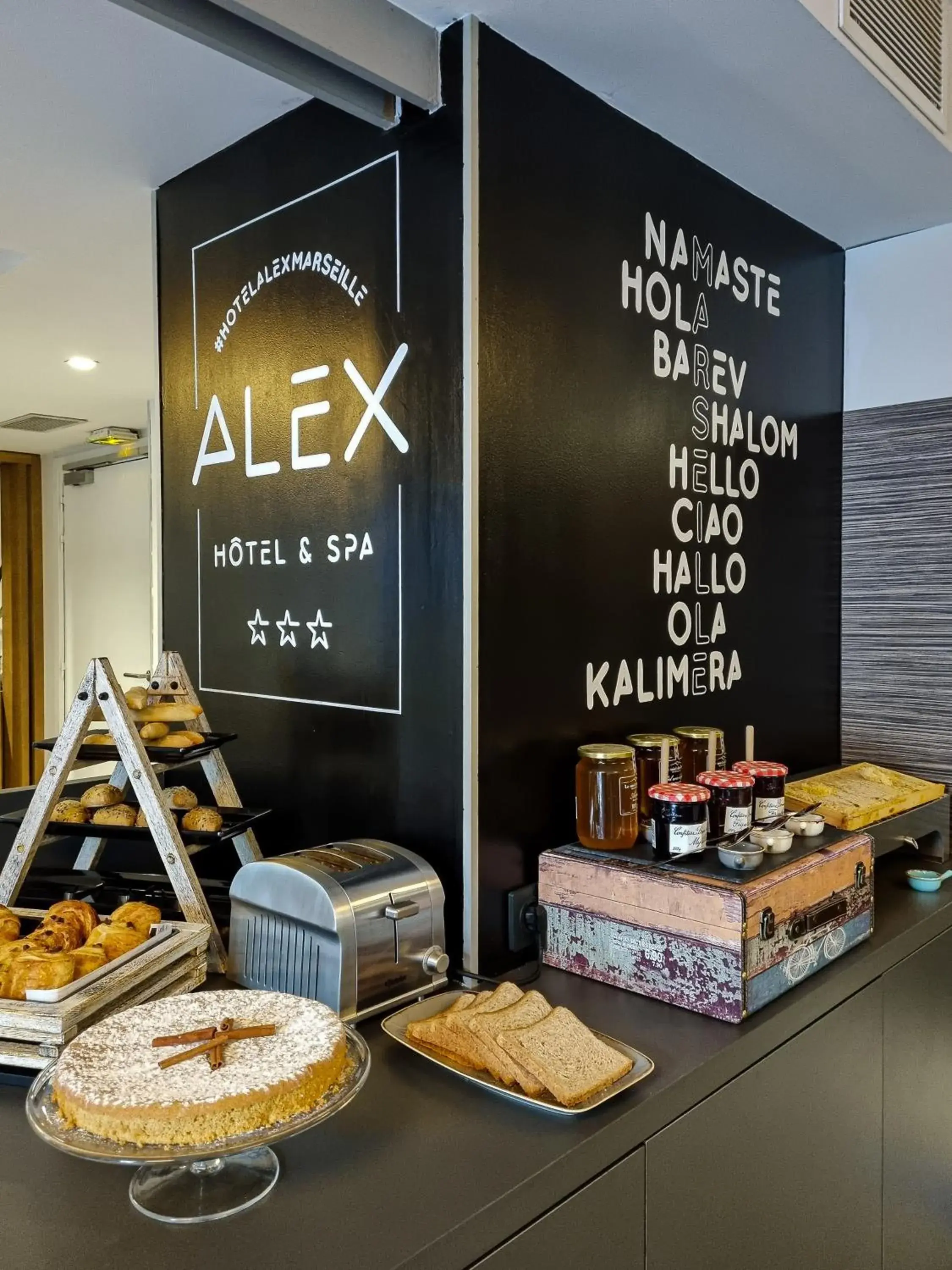 Breakfast in Alex Hotel & Spa