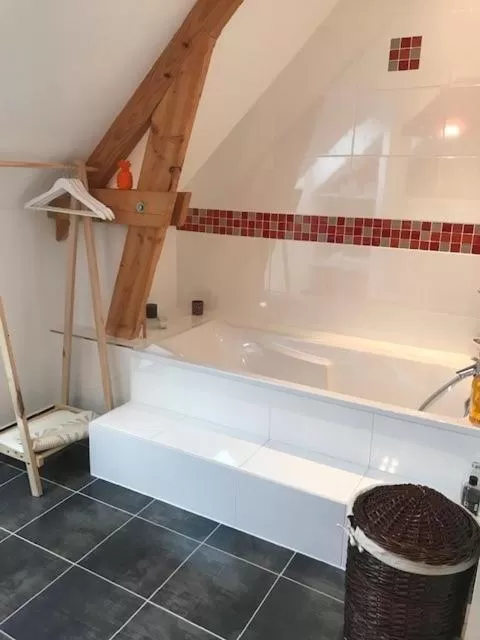 Bathroom in Villa MY le Mans