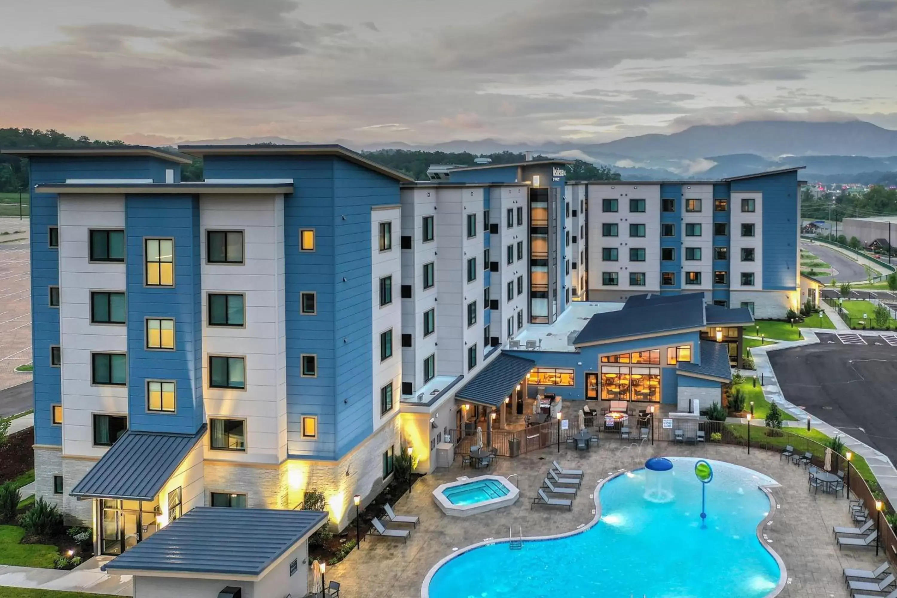 Property building, Pool View in Residence Inn by Marriott Pigeon Forge