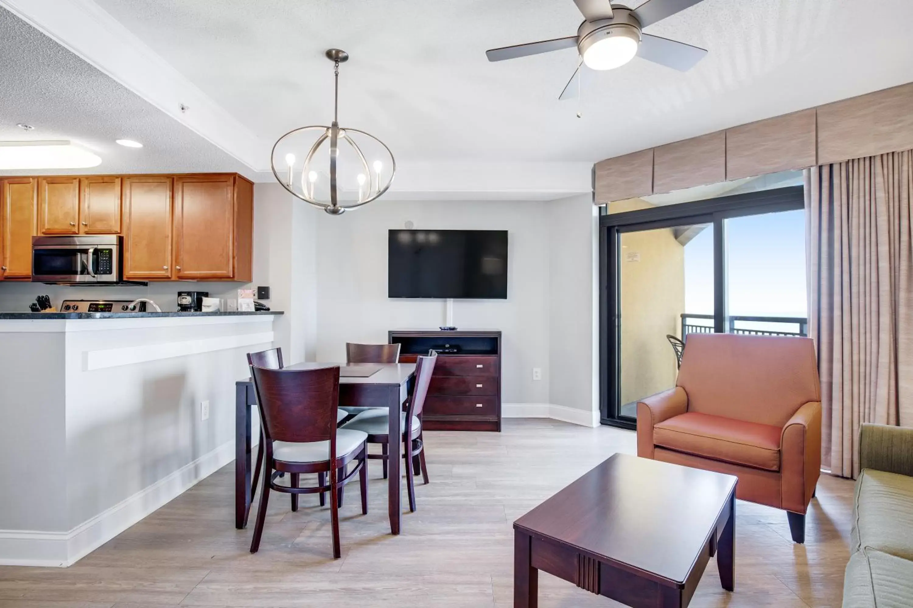 Living room, Dining Area in Anderson Ocean Club and Spa by Oceana Resorts