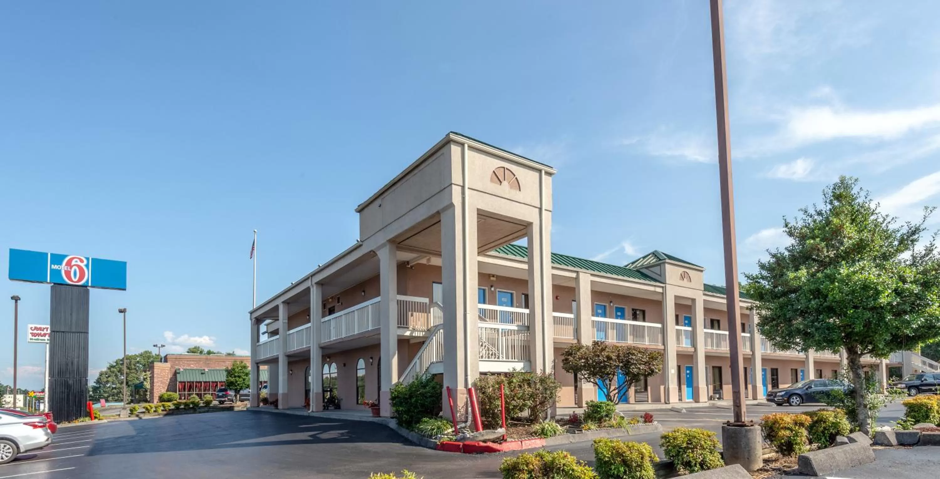 Property building in Motel 6-Kingsport, TN