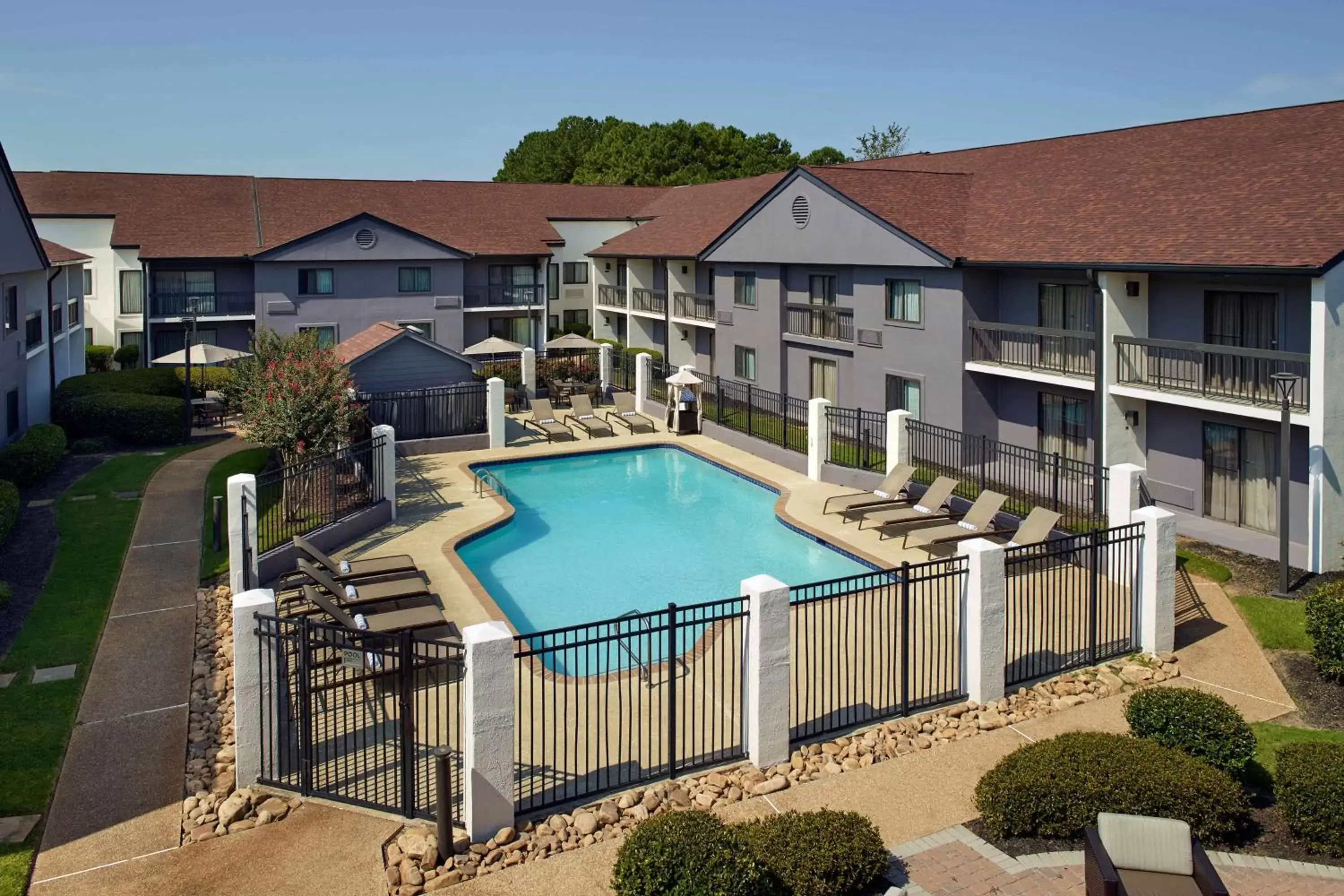 Activities, Pool View in Sonesta Select Atlanta Norcross I 85