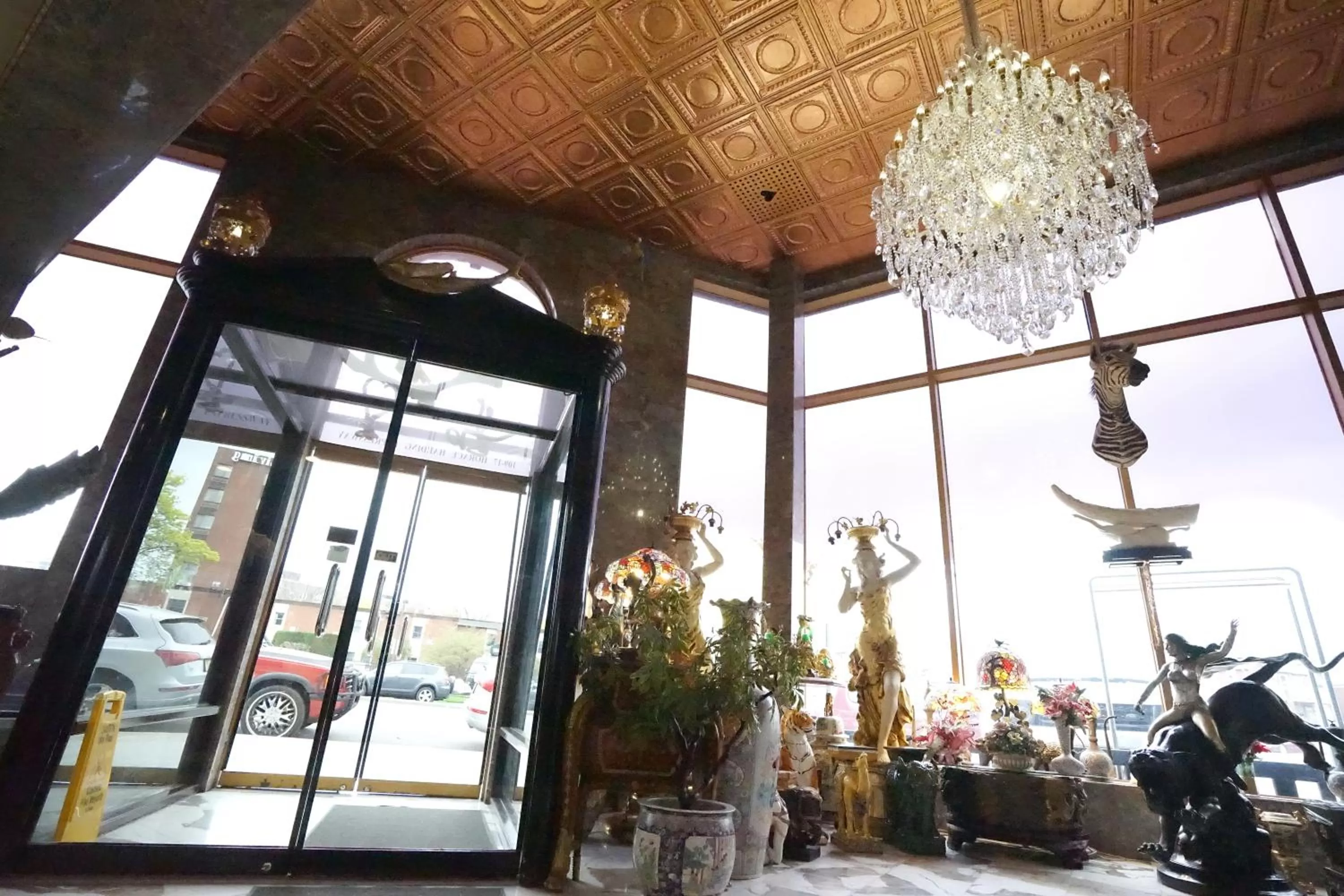 Lobby or reception in Paris Suites Hotel