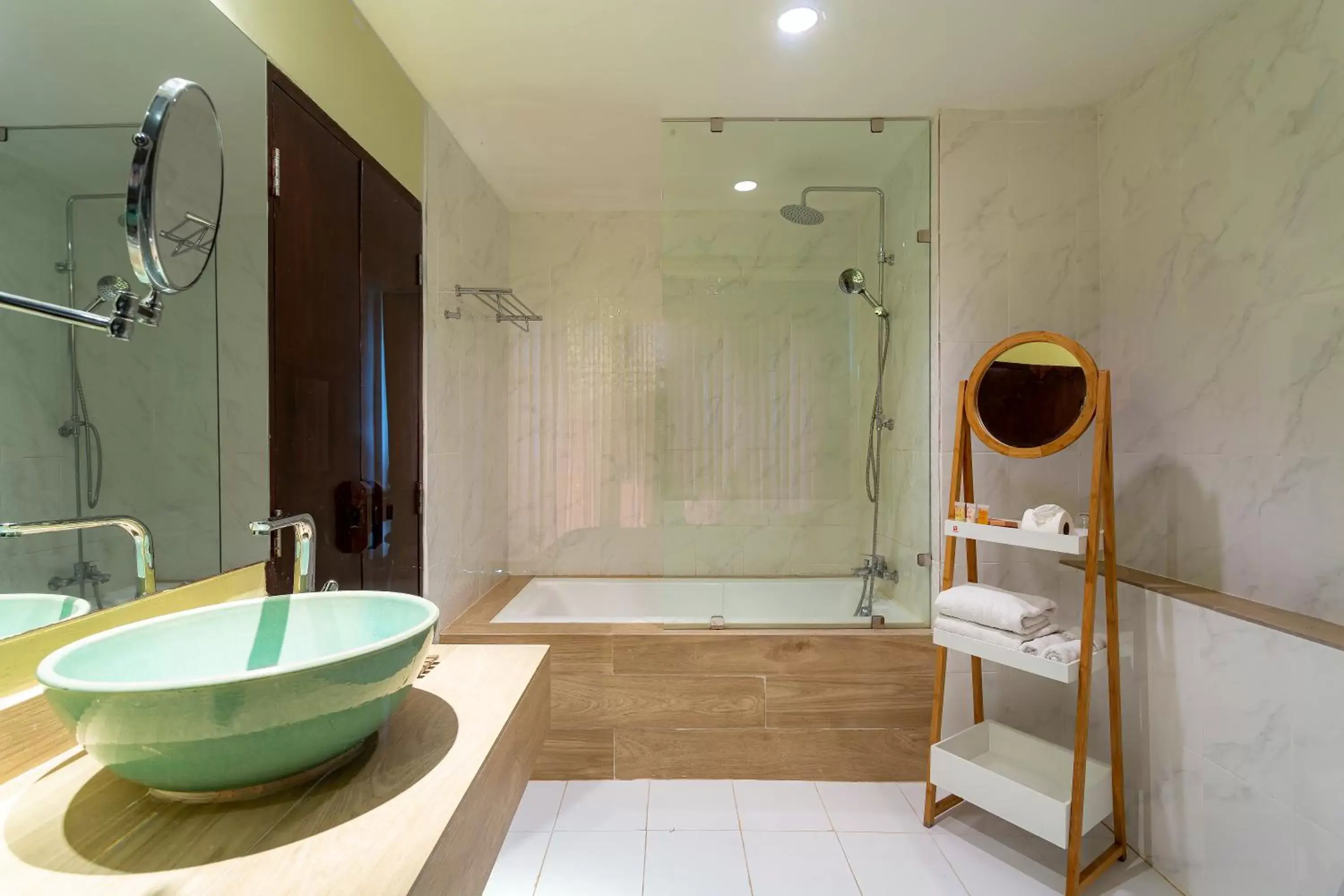 Shower, Bathroom in Khaolak Emerald Surf Beach Resort and Spa - SHA Extra Plus