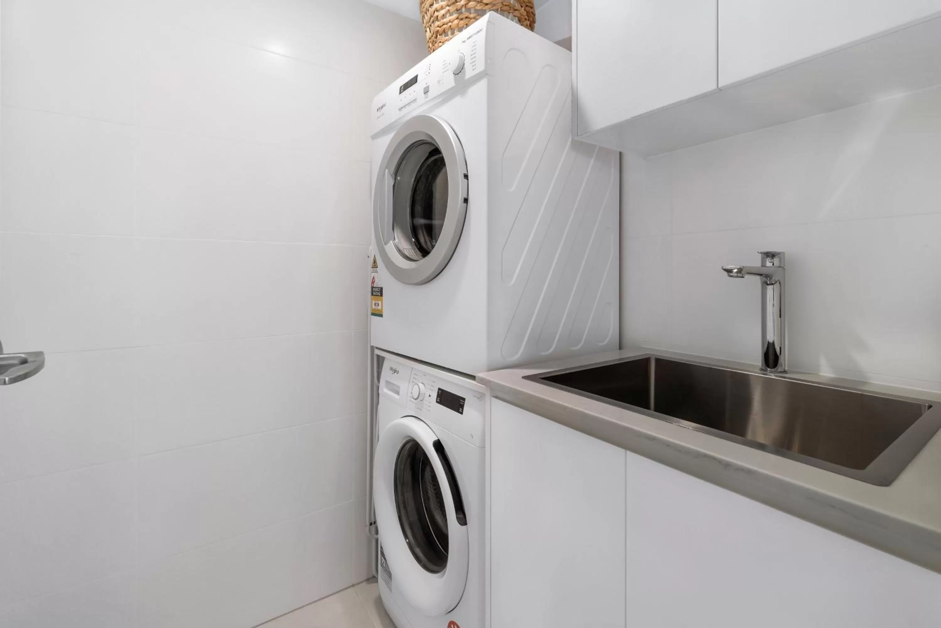 Surfers Century Oceanside Apartments