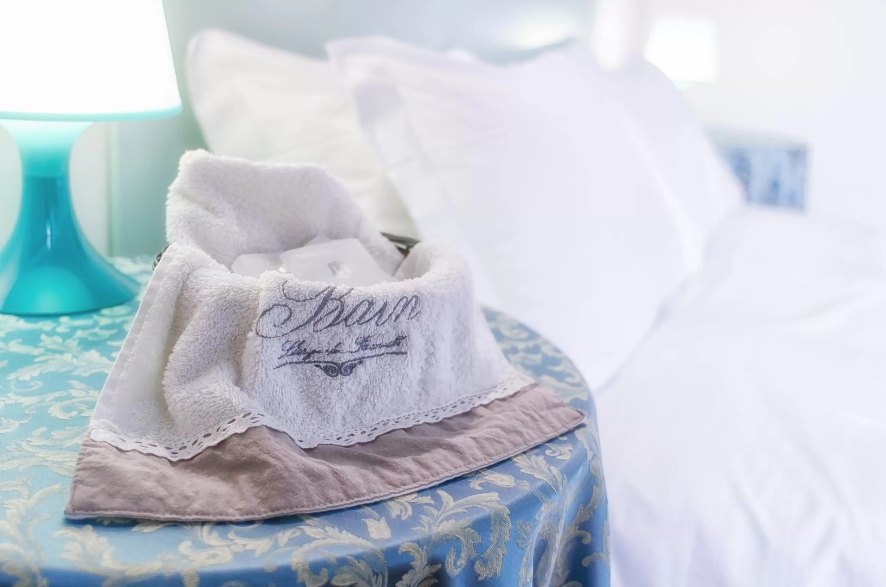 Decorative detail, Bed in Villa Gini