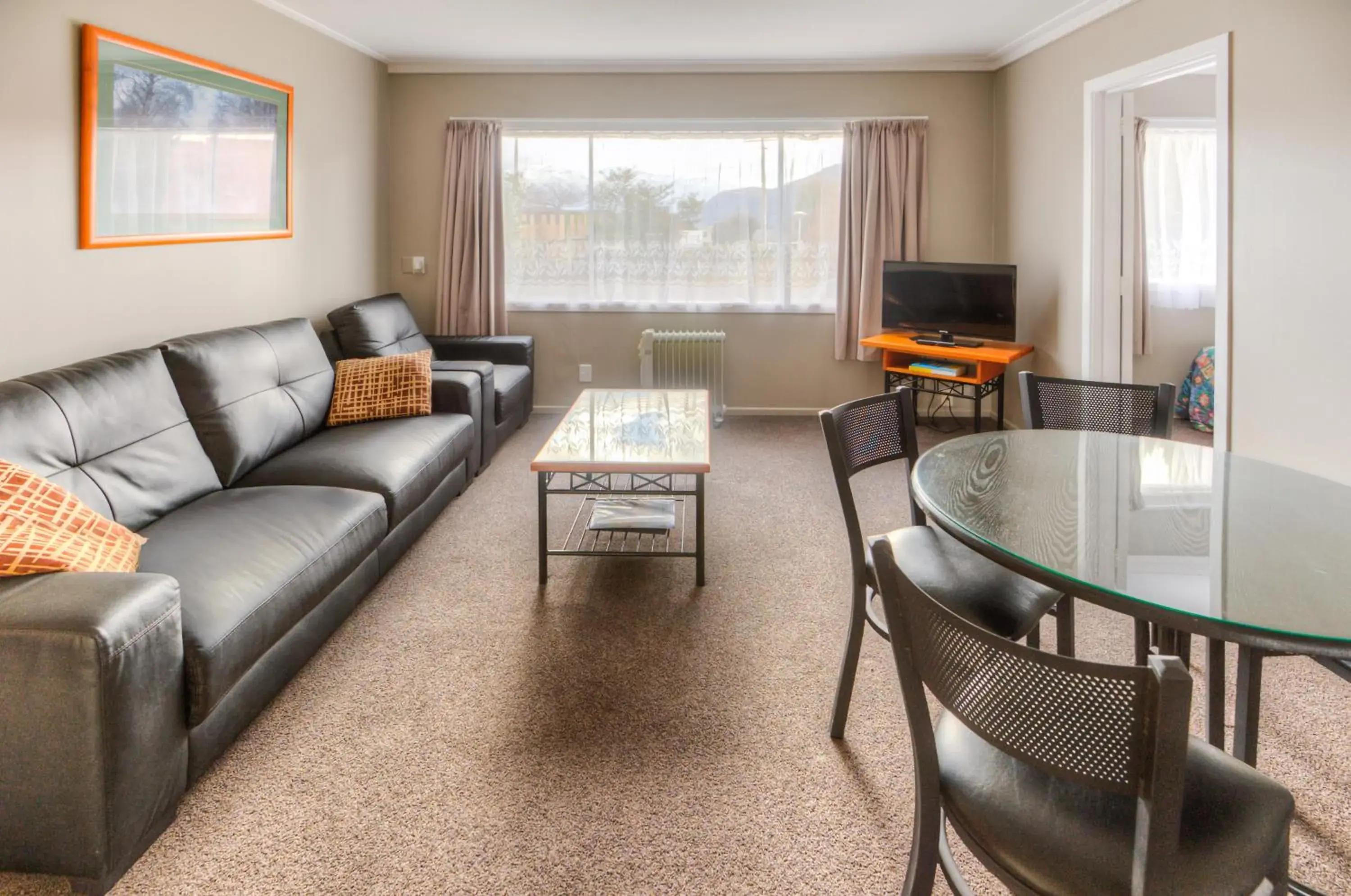 Living room, Seating Area in Manuka Crescent Motel