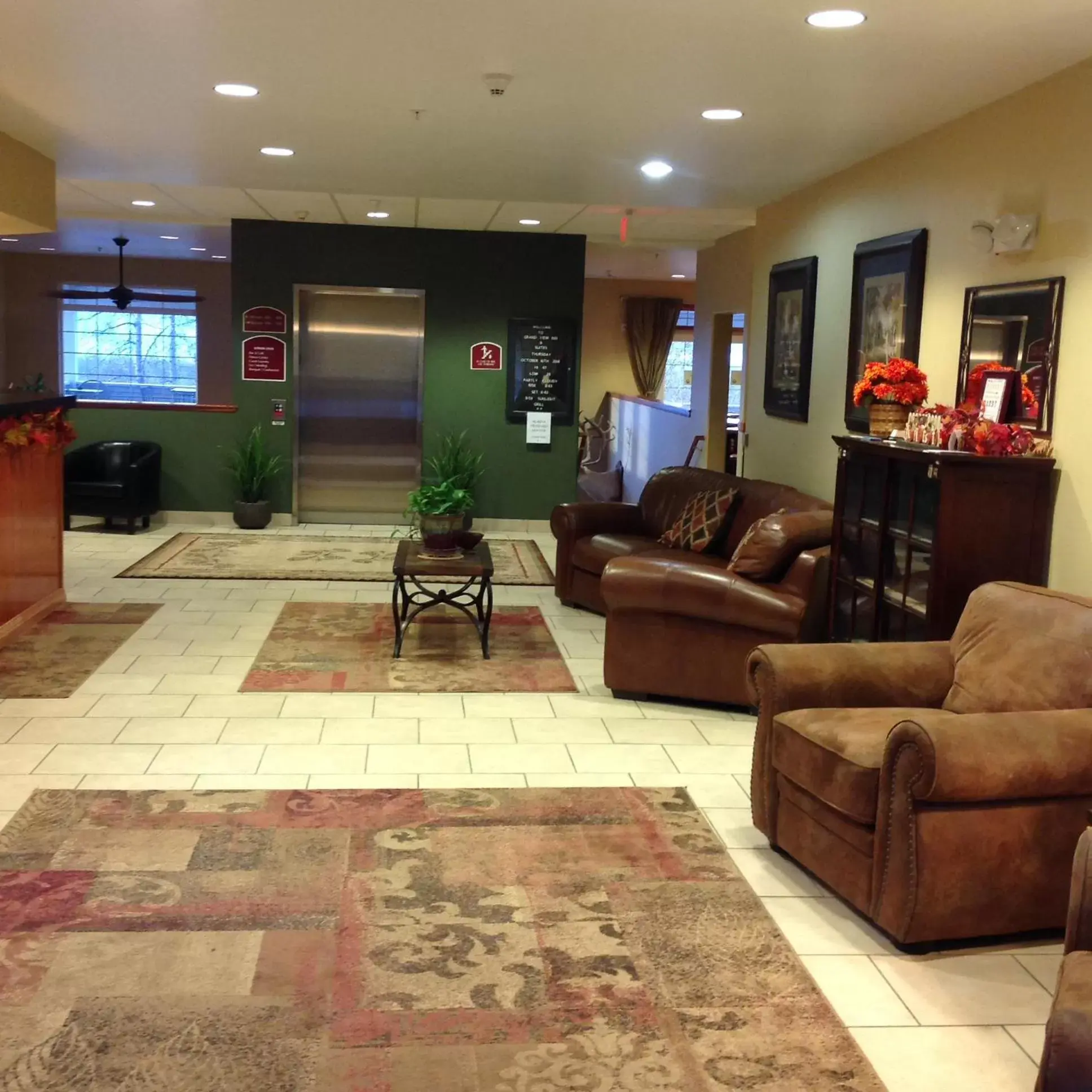 Lobby or reception, Lobby/Reception in Grand View Inn & Suites