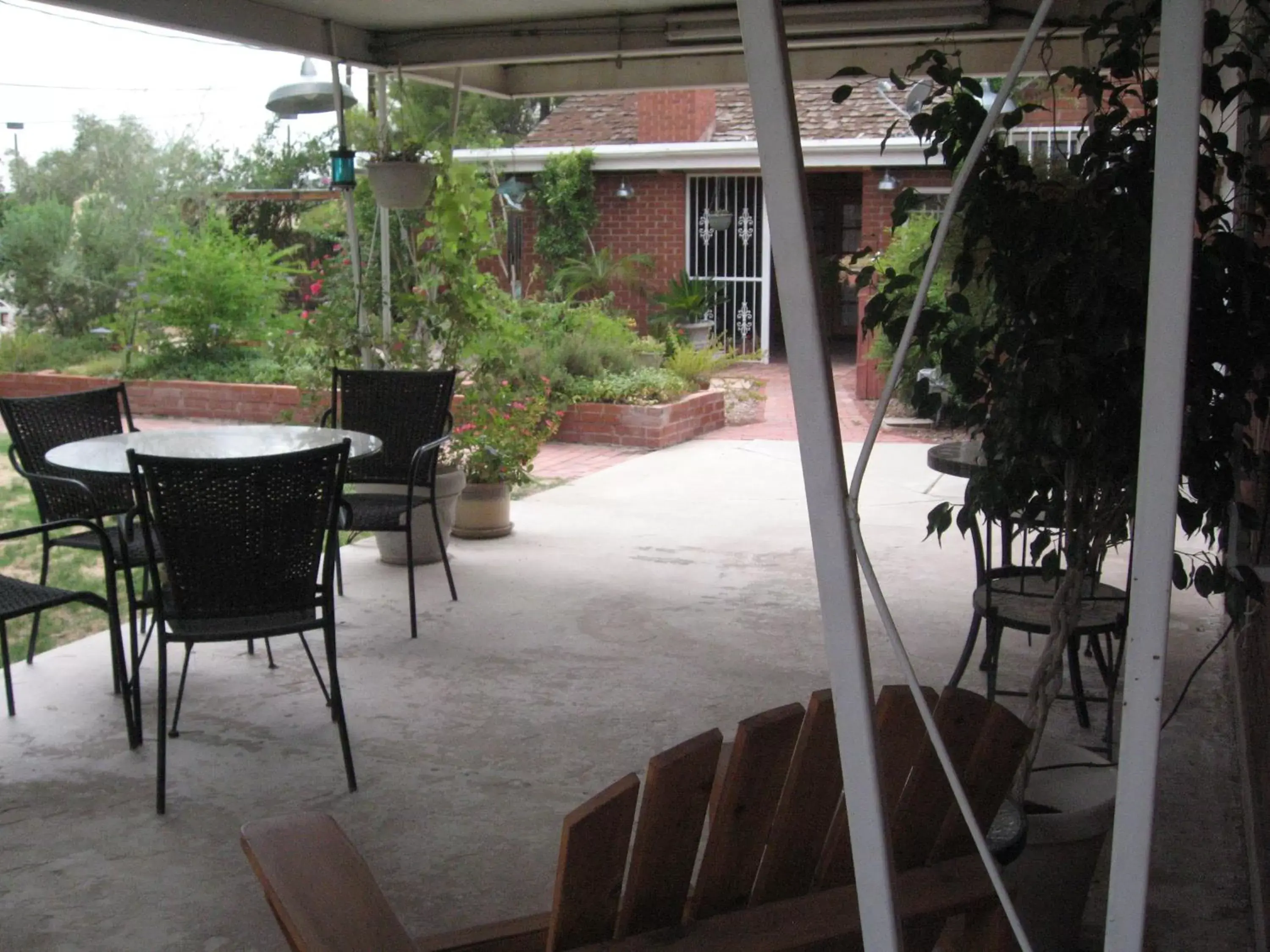 Patio in Mon Ami Bed and Breakfast