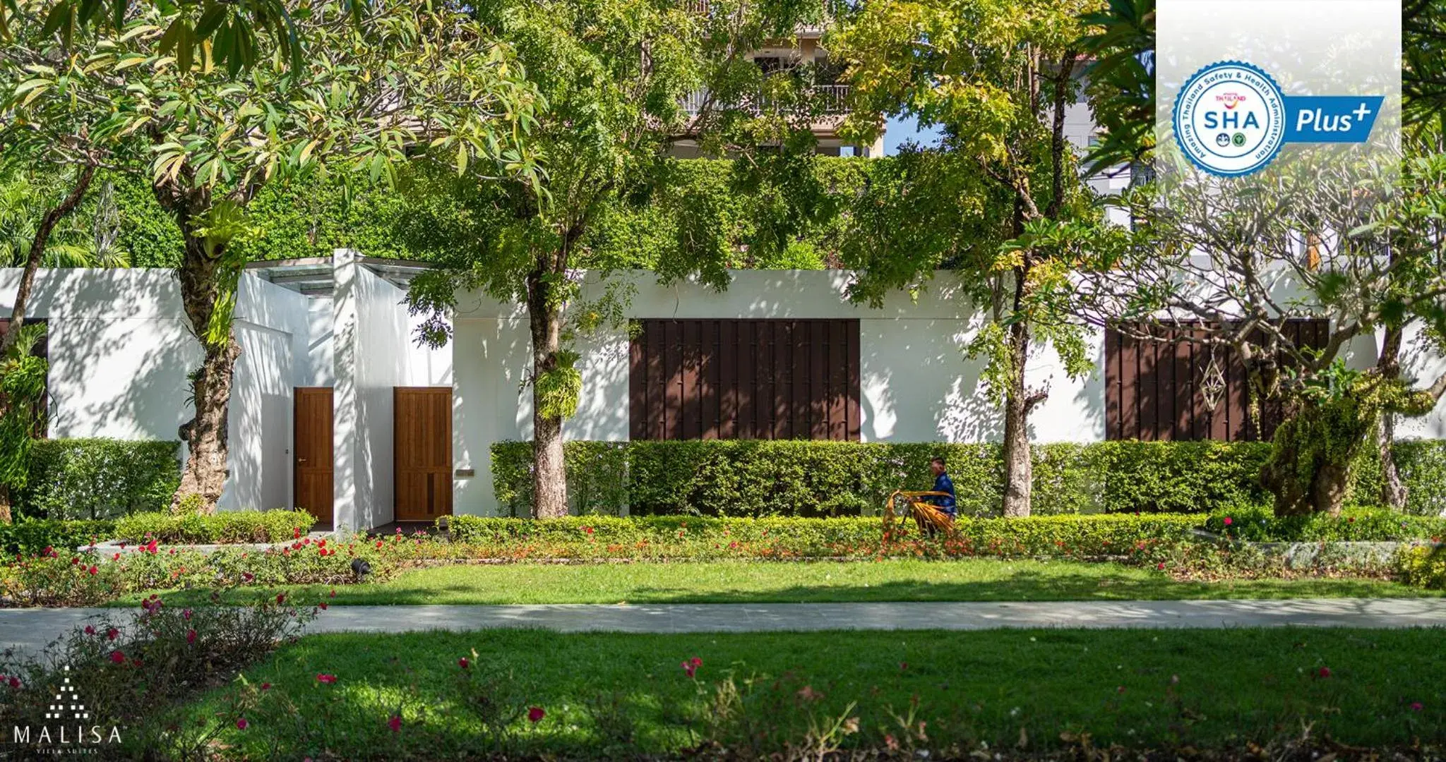 Property building in Malisa Villa Suites - SHA Extra Plus Property building in Malisa Villa Suites - SHA Extra Plus