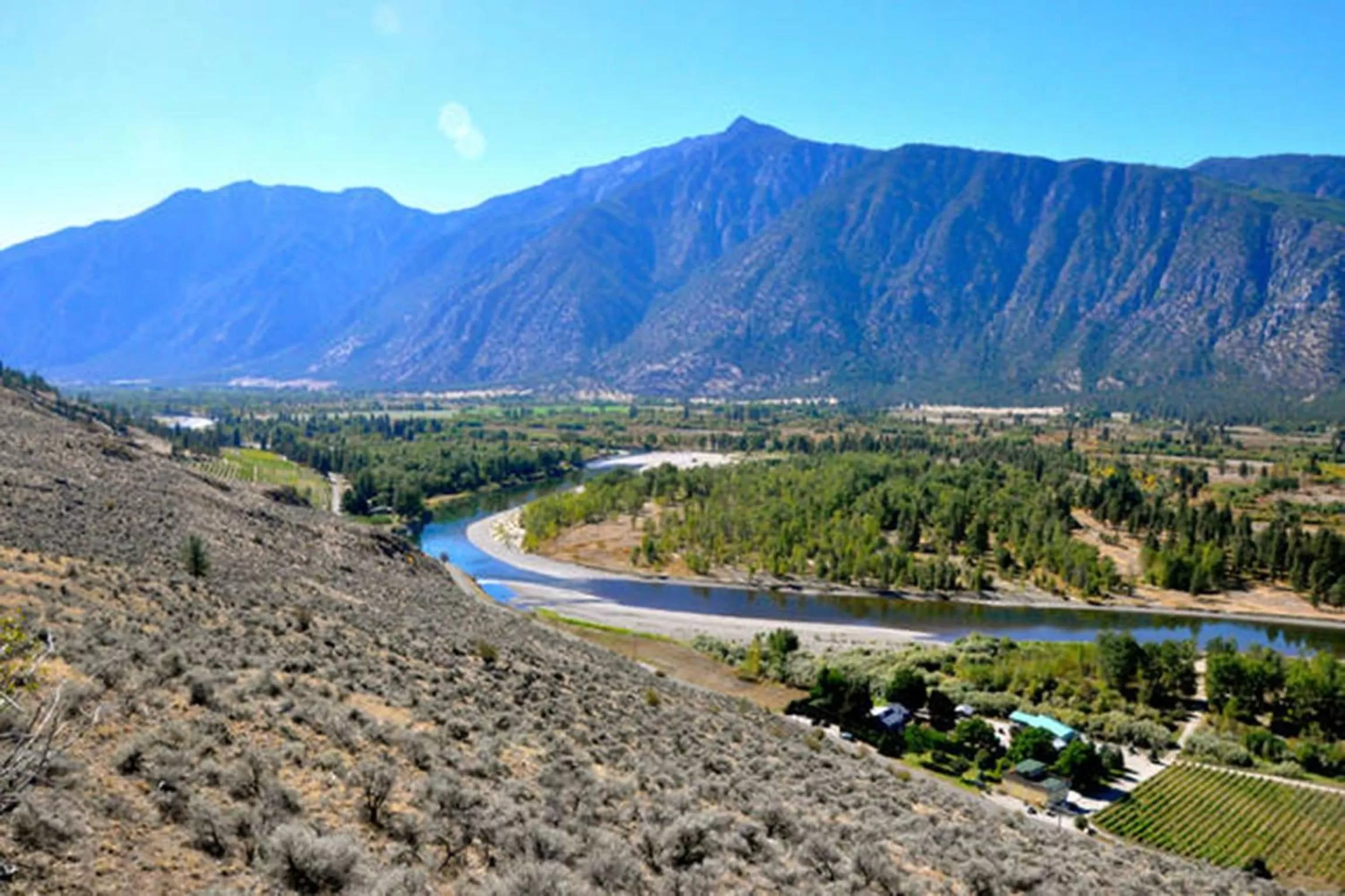 Natural landscape in Similkameen Wild Resort & Winery Retreat